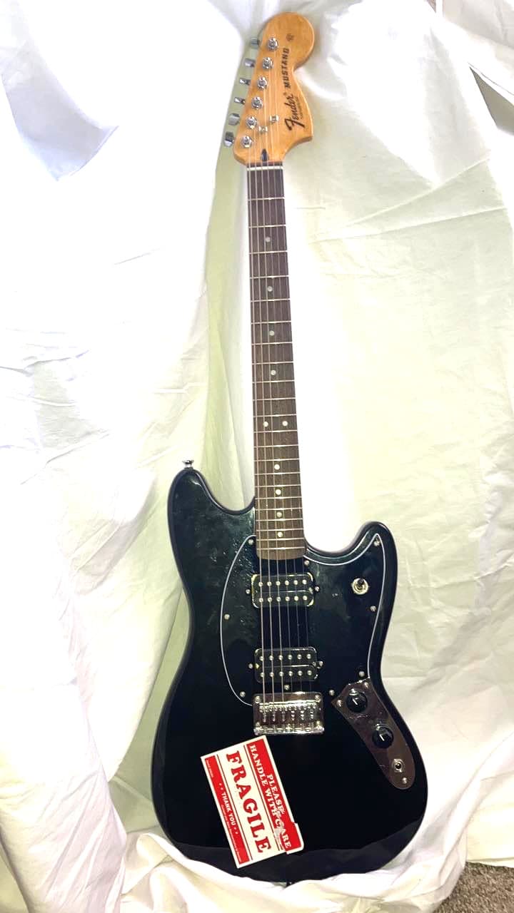 Squier Fender Sonic Mustang Electric Guitar - Black