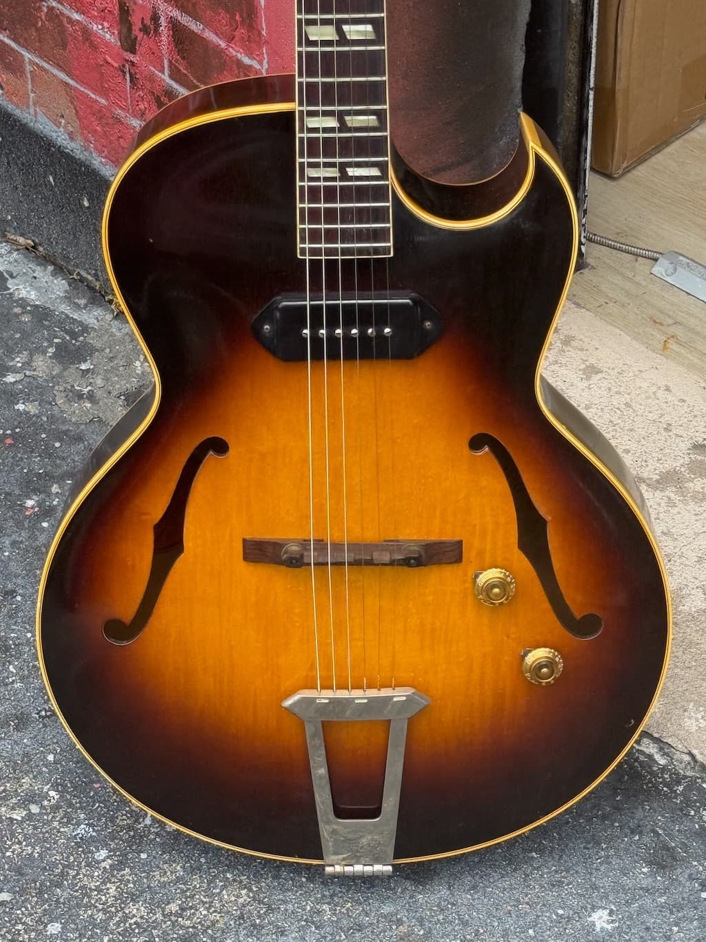 1956 Gibson ES-175 a wonderfull 100% original example from its original family.