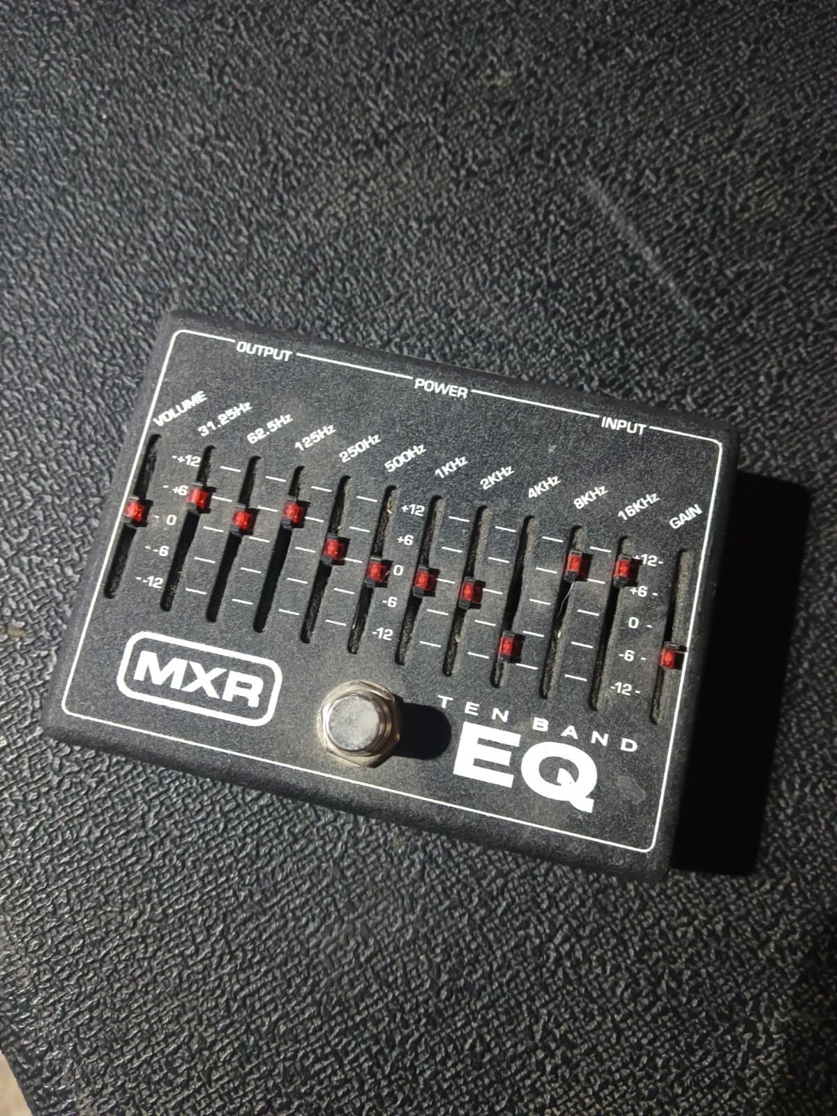 MXR M108 10-Band EQ Guitar Pedal w/ LED | Dunlop | Bass or Guitar