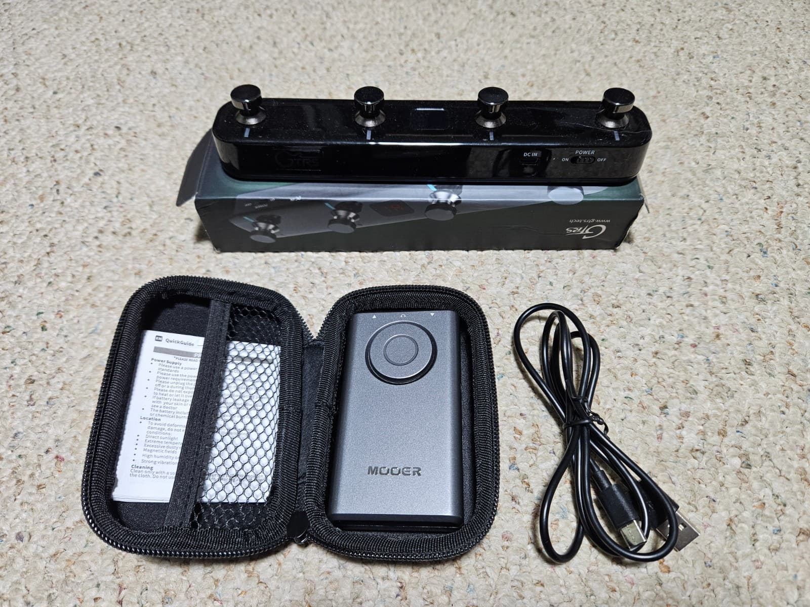 MOOER Prime P1 Guitar/Bass Multi-Effects Processor & GWF4 Wireless Footswitch