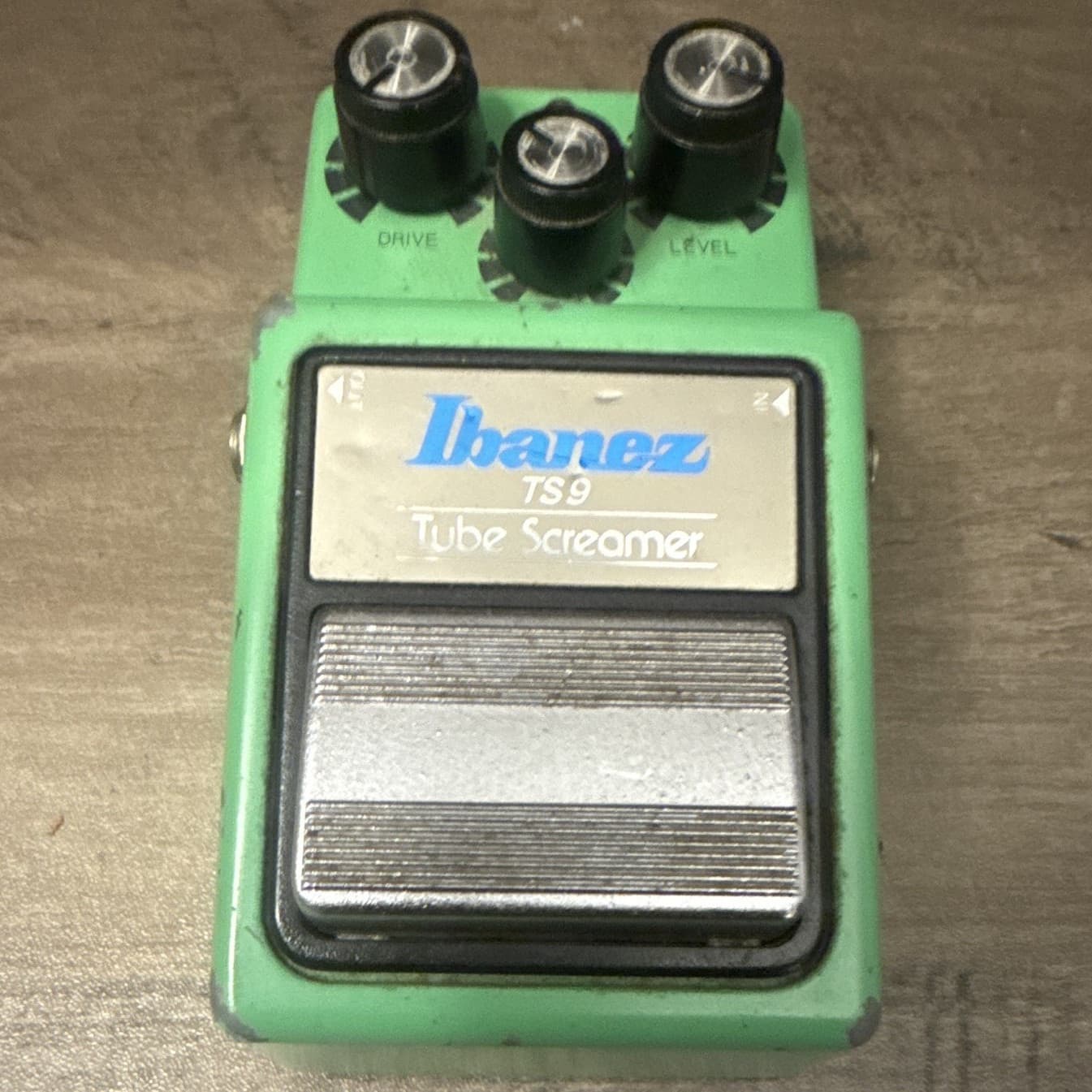 Ibanez TS9 Tube Screamer Analog Overdrive Effects Pedal for Electric Guitar