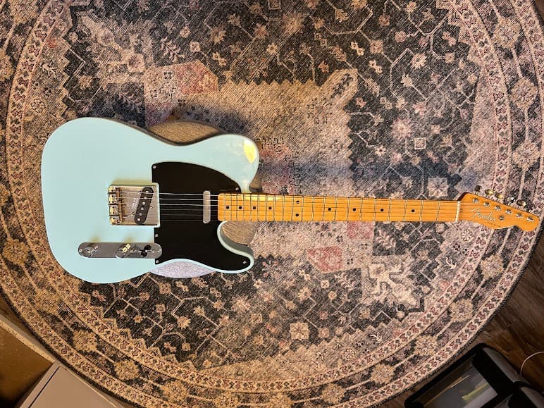 Fender Telecaster 50's Vintera Modified Daphne Blue