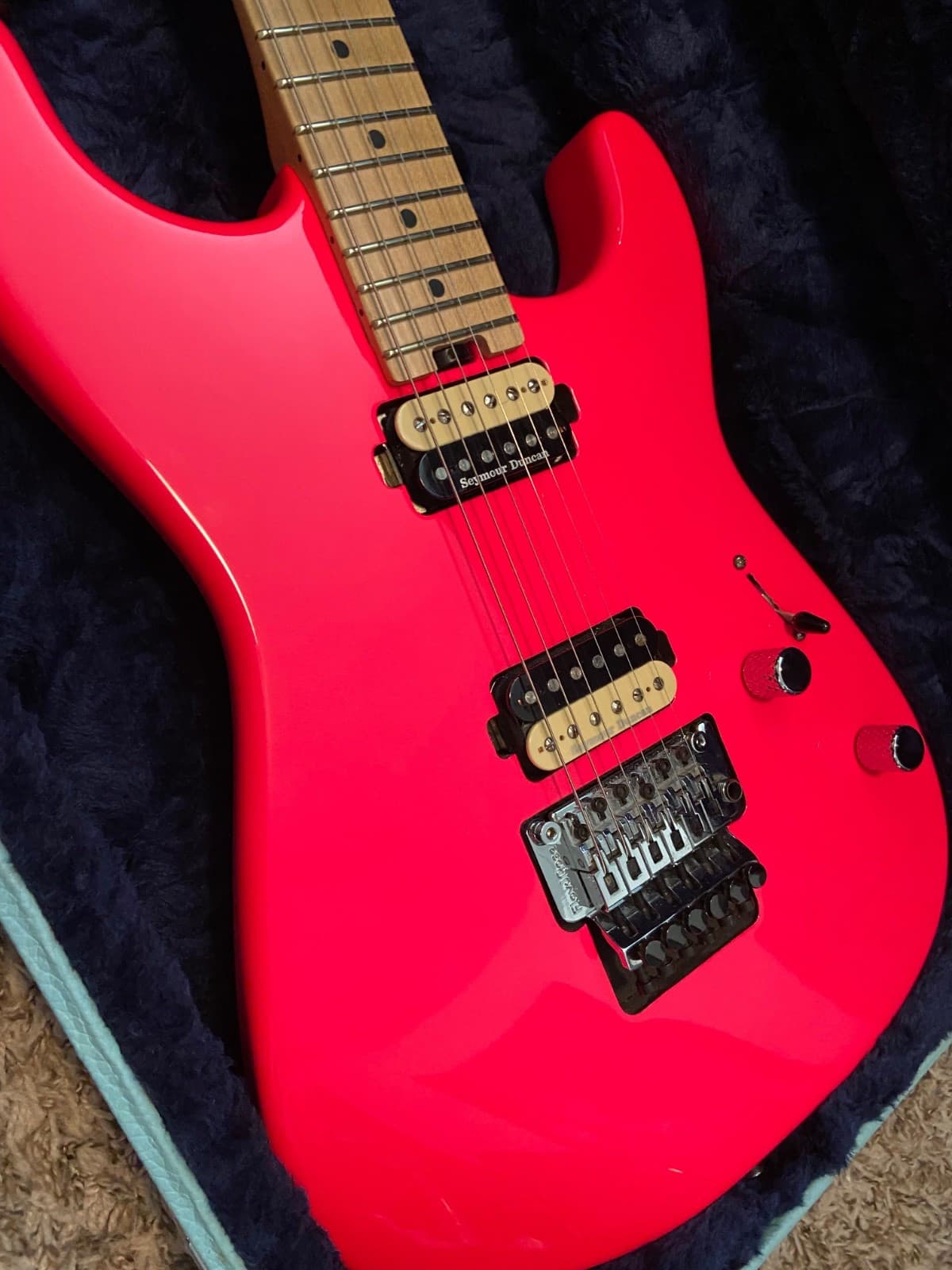 Charvel San Dimas Style 1 Neon Pink with Hard Shell Case