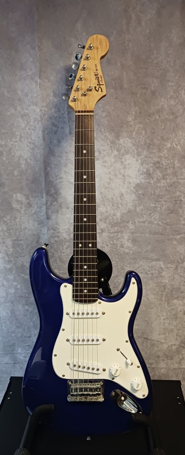 Squier MINI Strat Stratocaster Electric Guitar - Blue