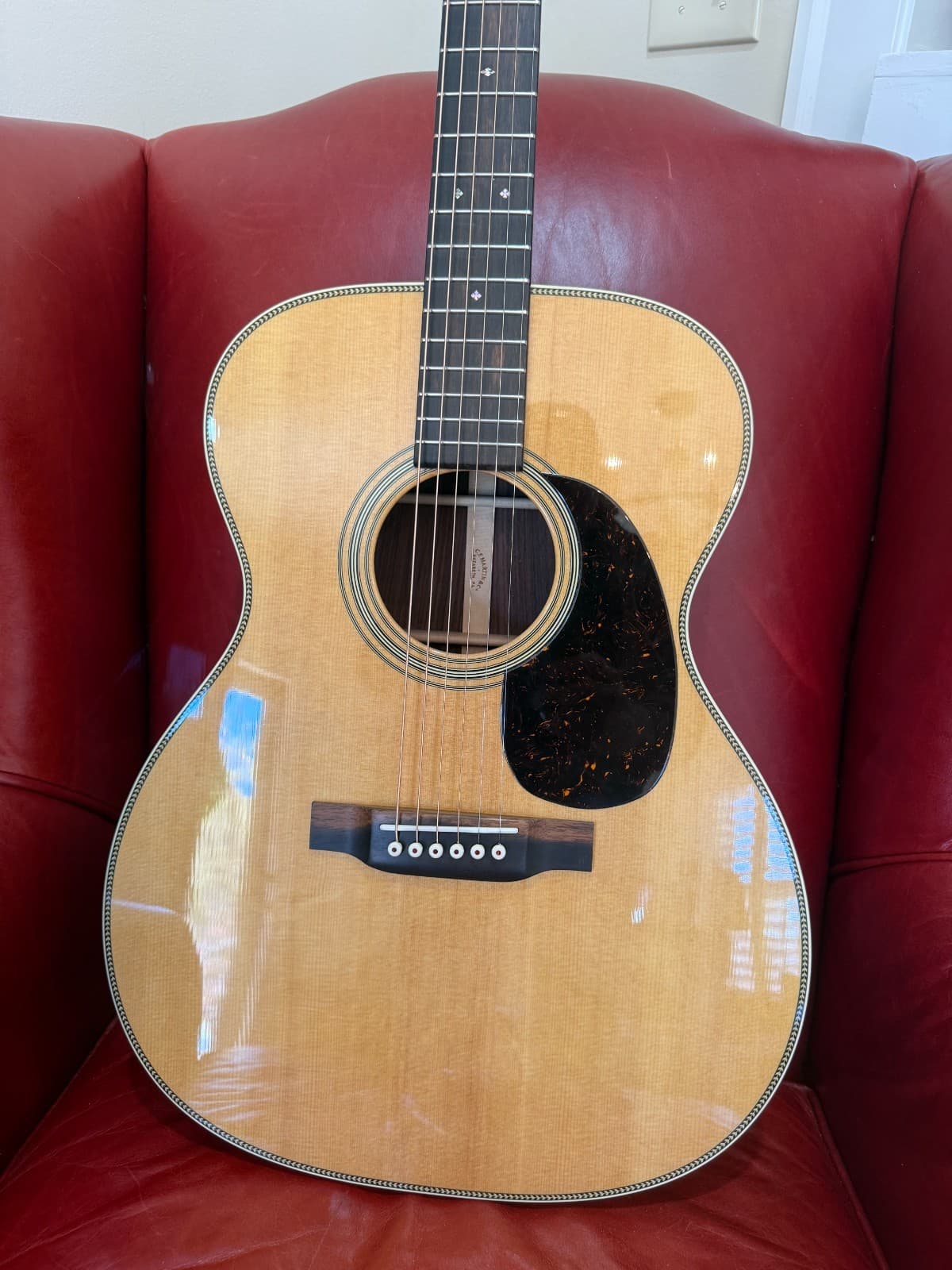 Martin 000-28 Standard Acoustic Guitar