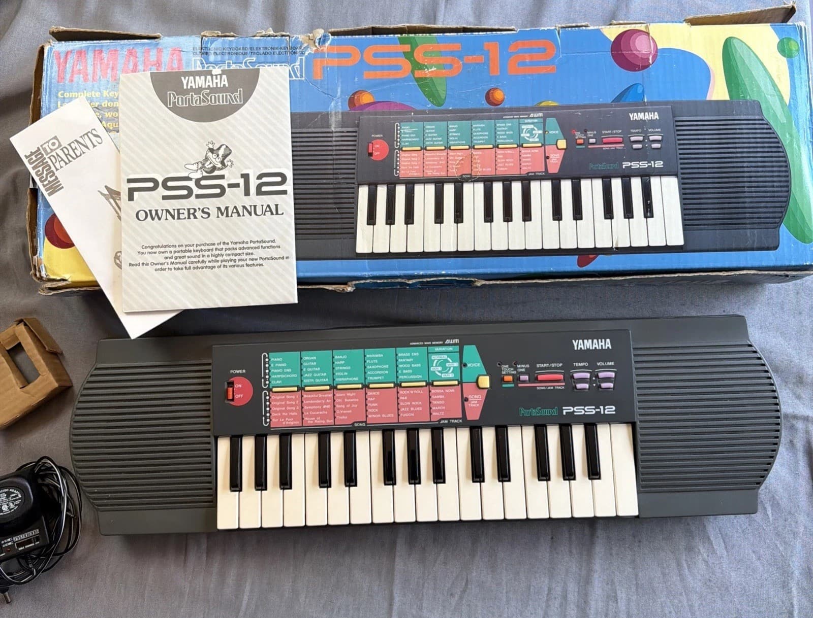 Yamaha PortaSound PSS-12 Keyboard Piano Synthesizer In Box W/ Manual Tested