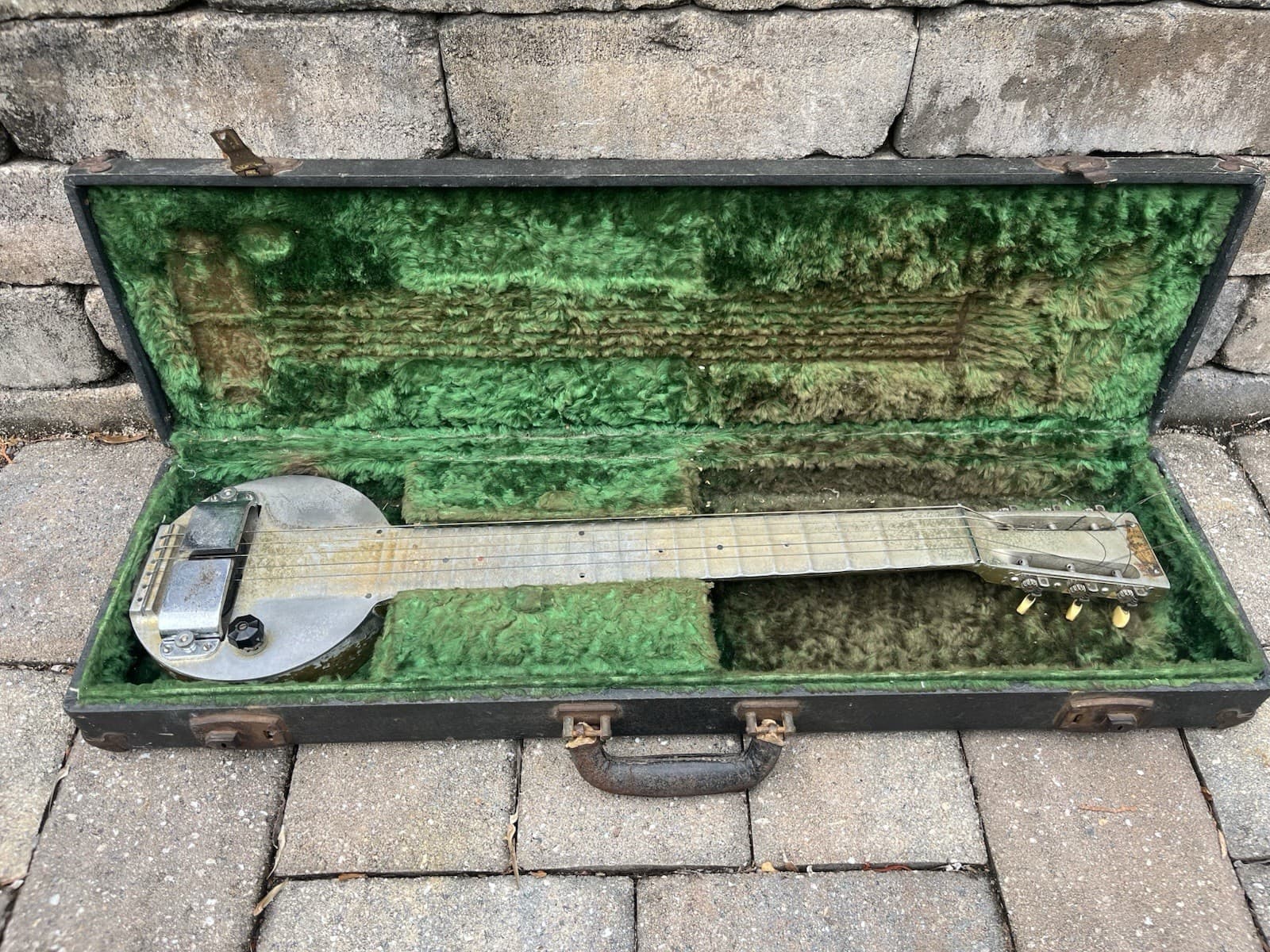 Vintage 1934 Rickenbacker Electric Guitar Lap Steel