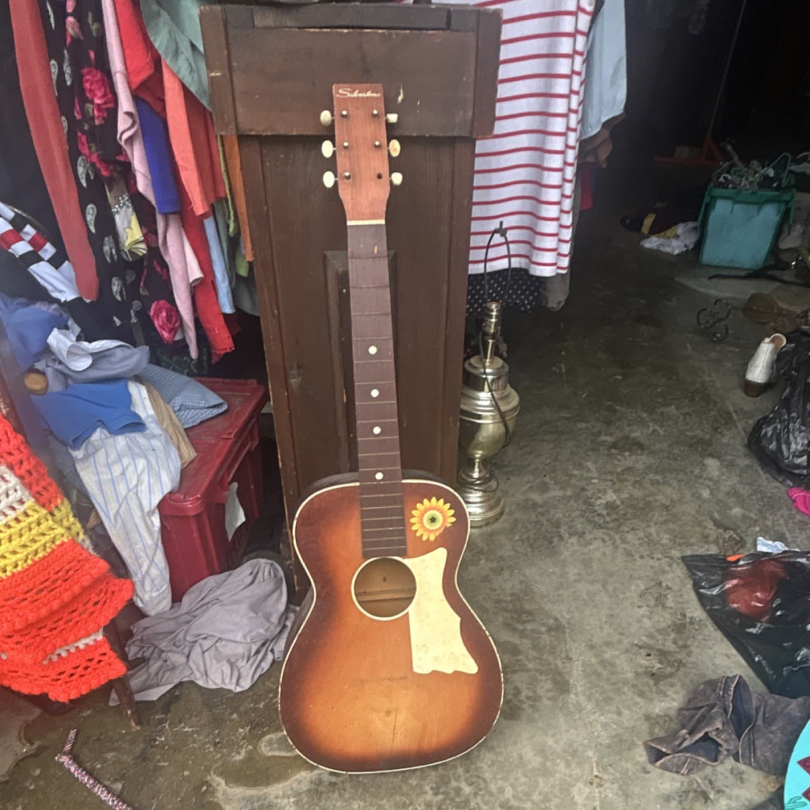 Silvertone Parlor Acoustic Guitar Brown 6 String Sunflower Pickguard