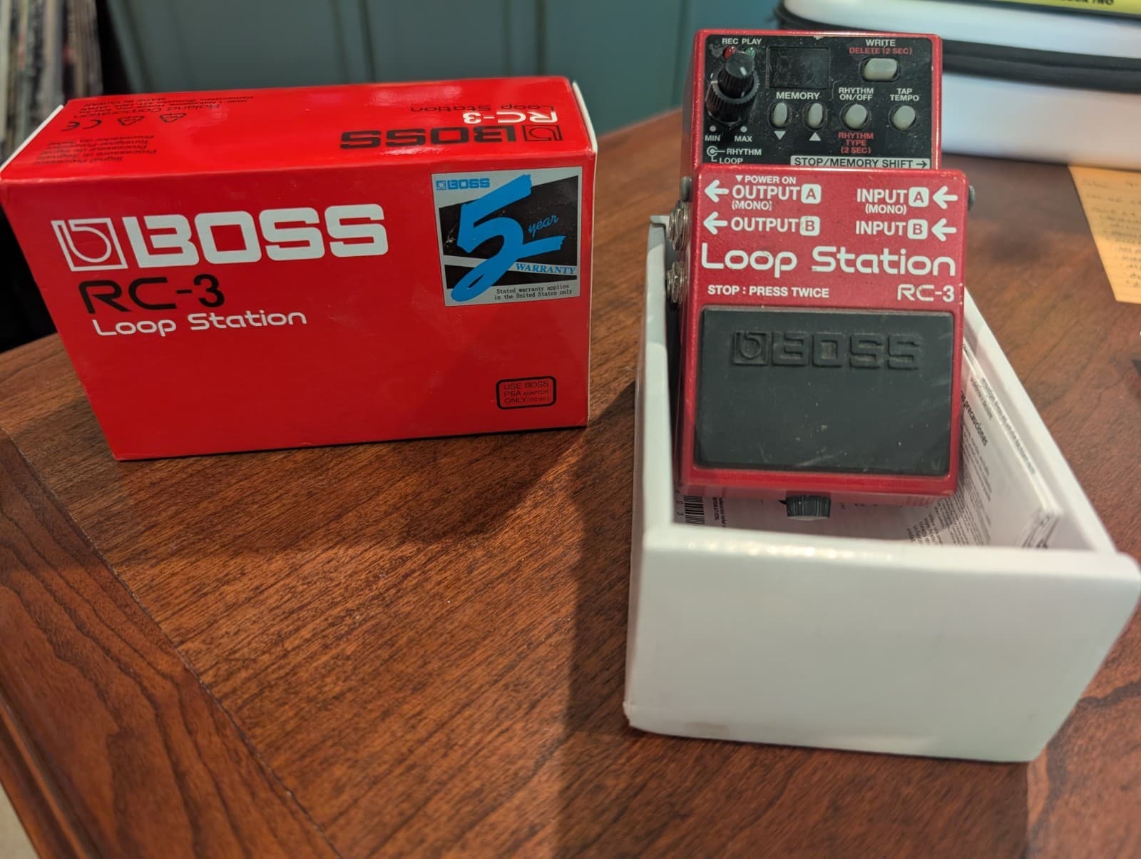 Boss RC-3 Loop Station Digital Looper Pedal for Electric Guitar USB