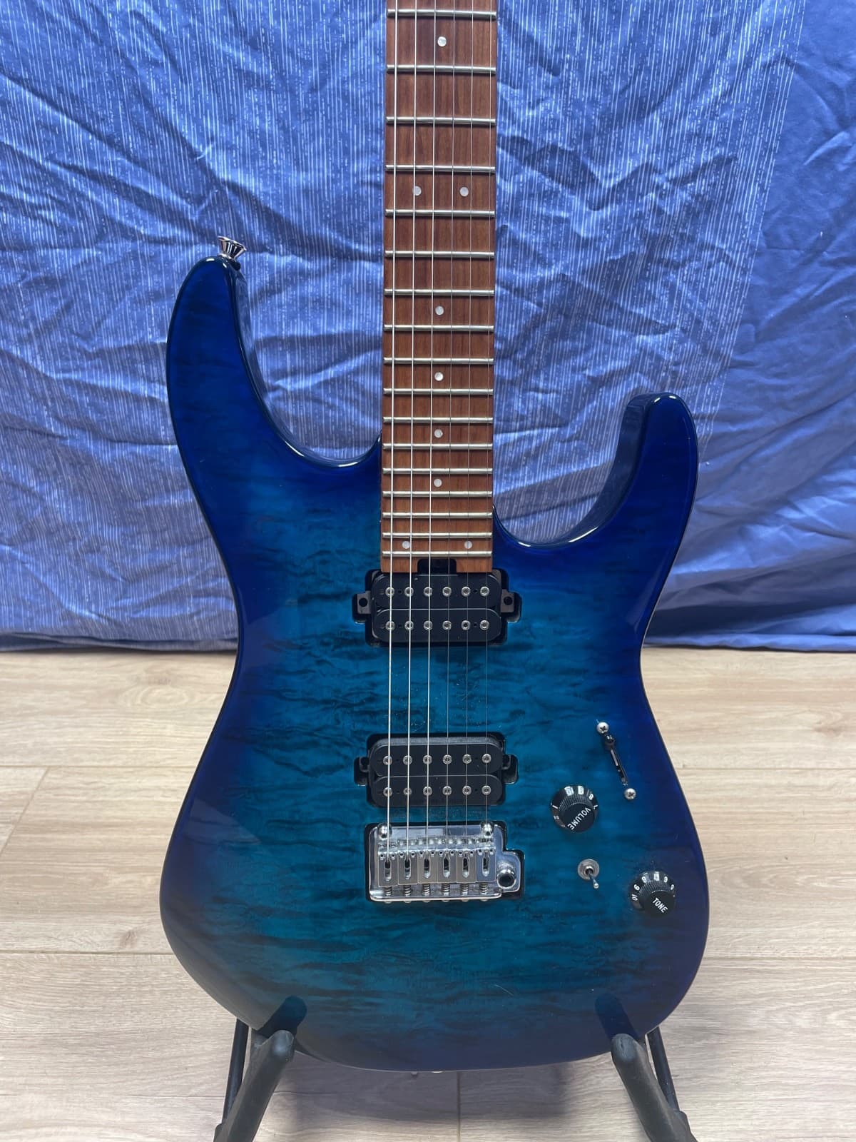 Charvel DK24 Pro Mod HH 2 pt Chlorine Burst
