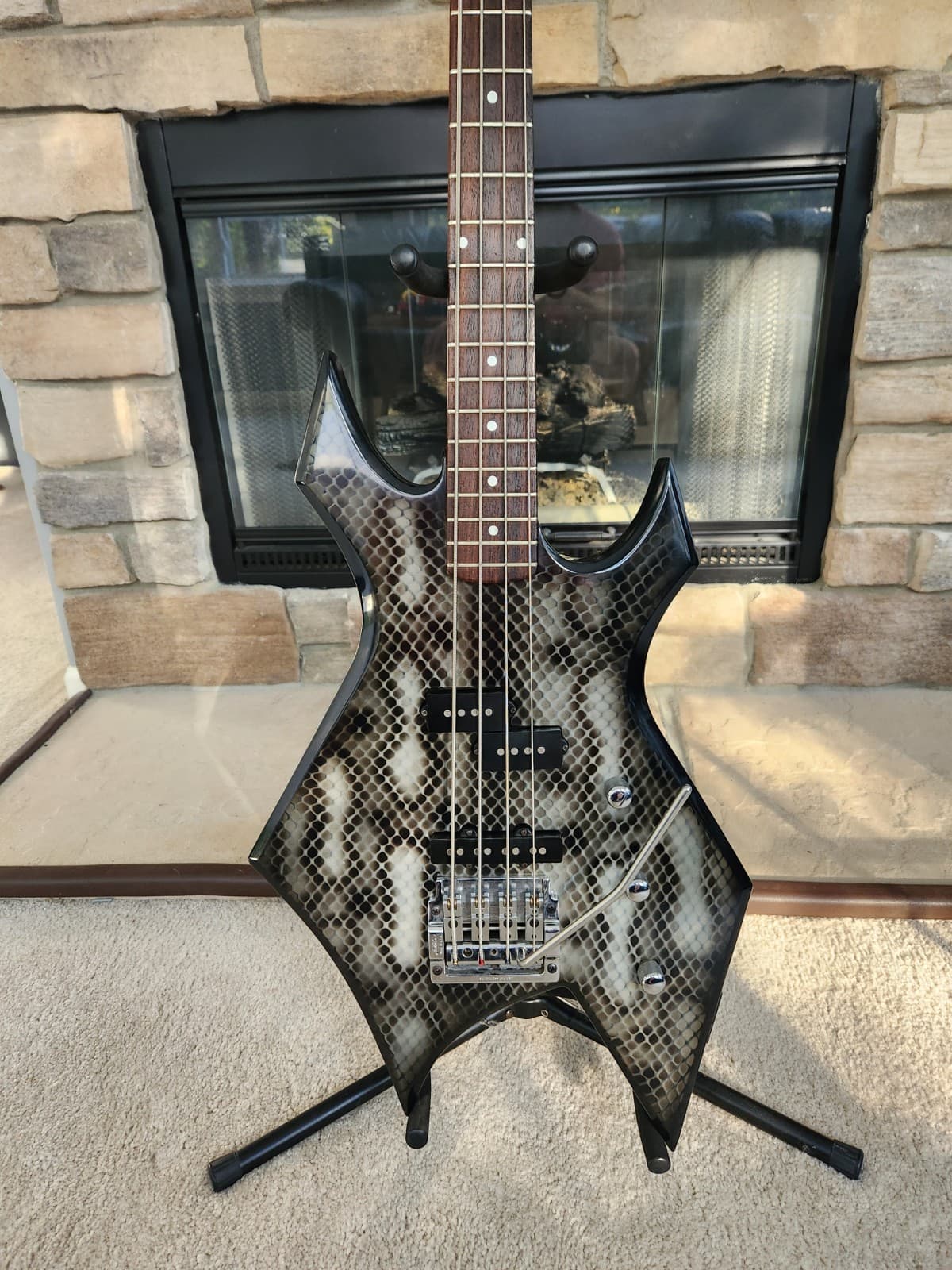 B.C. Rich USA Warlock Snakeskin W/Kahler tremolo