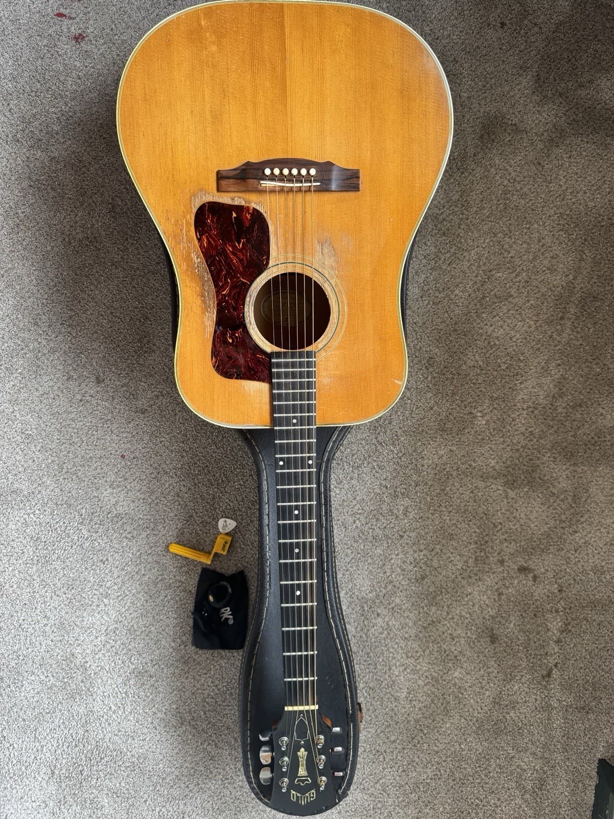 Vintage Guild D-4 Acoustic Guitar – Made in USA – Great Tone