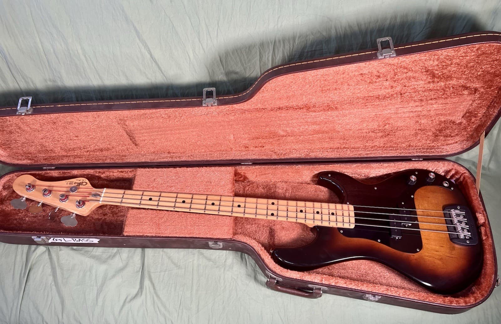 G&L USA SB-1 Late 80s Sunburst OHSC Made in Fullerton Leo Fender