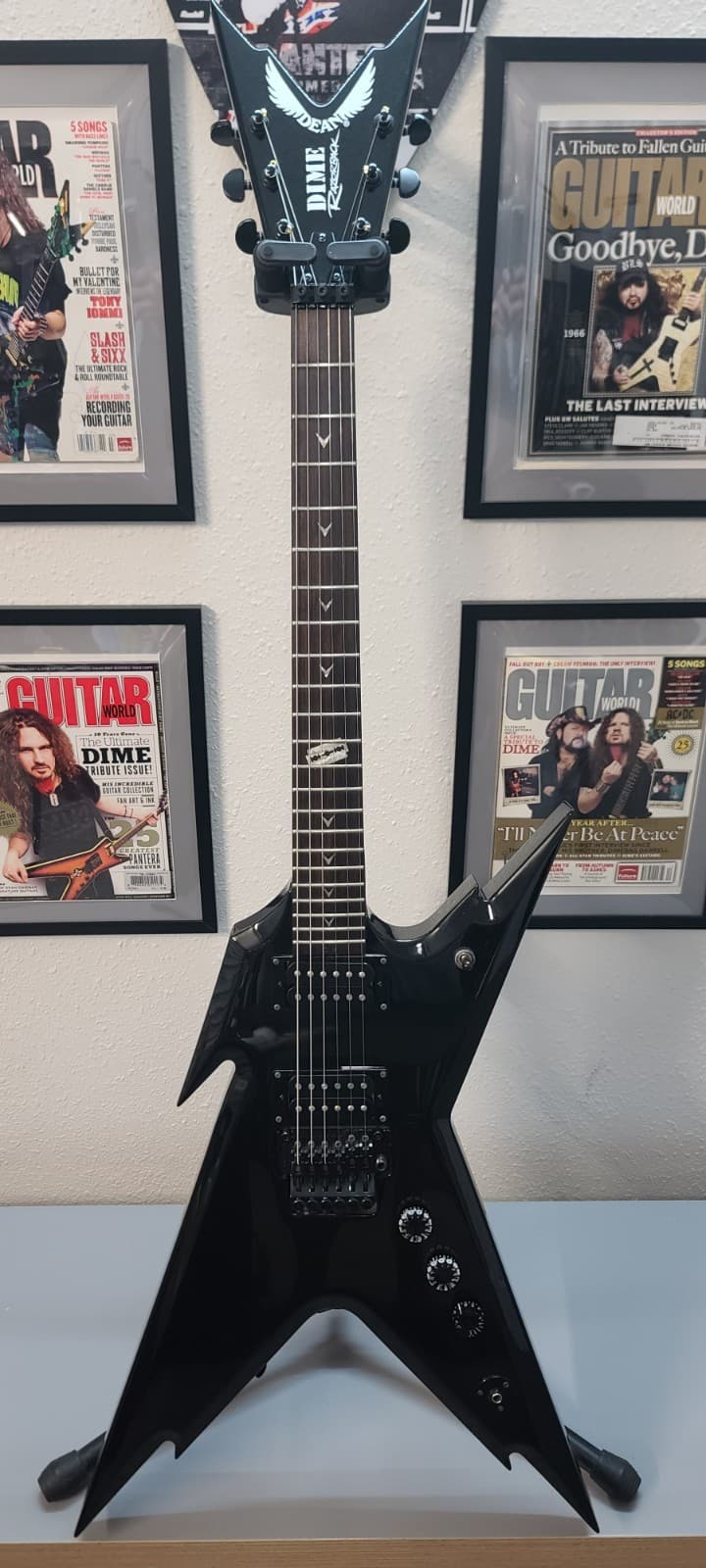 Dean Dime Razorback Floyd Rose Black? DIMEBAG RZR All Black! Dime Guitar