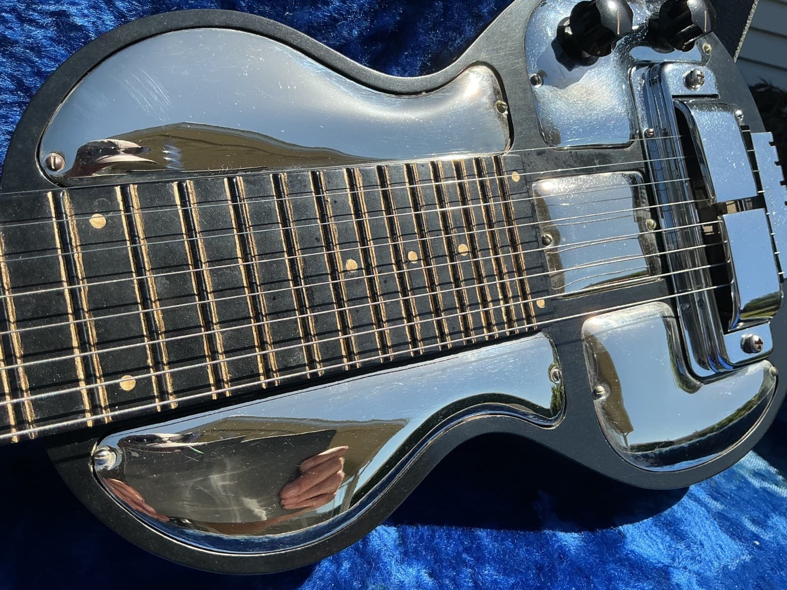 Rickenbaker “Eight String” Lap Steel Guitar 1940’s Very Rare