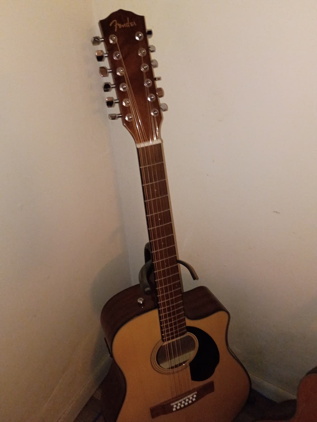 Fender CD-60SCE-12 12-String Dreadnought Acoustic Guitar Natural