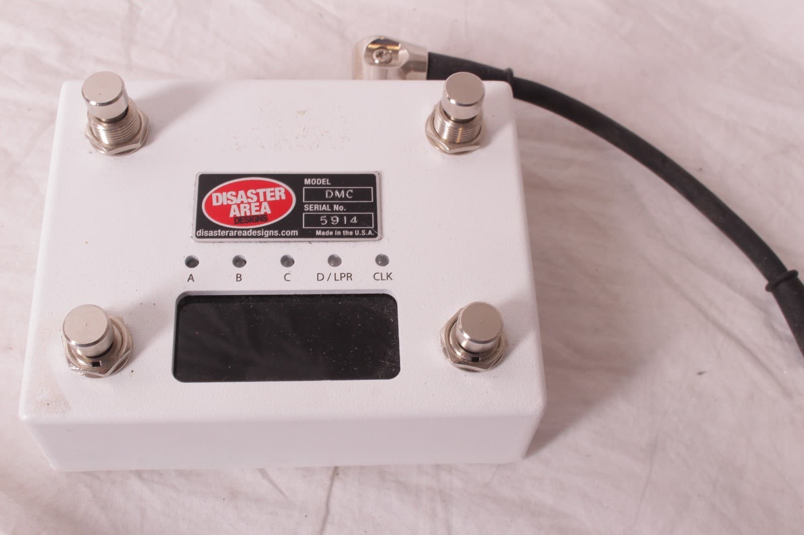Disaster Area Designs DMC 4 Gen 3 midi controller & cable Guitar Effects - white