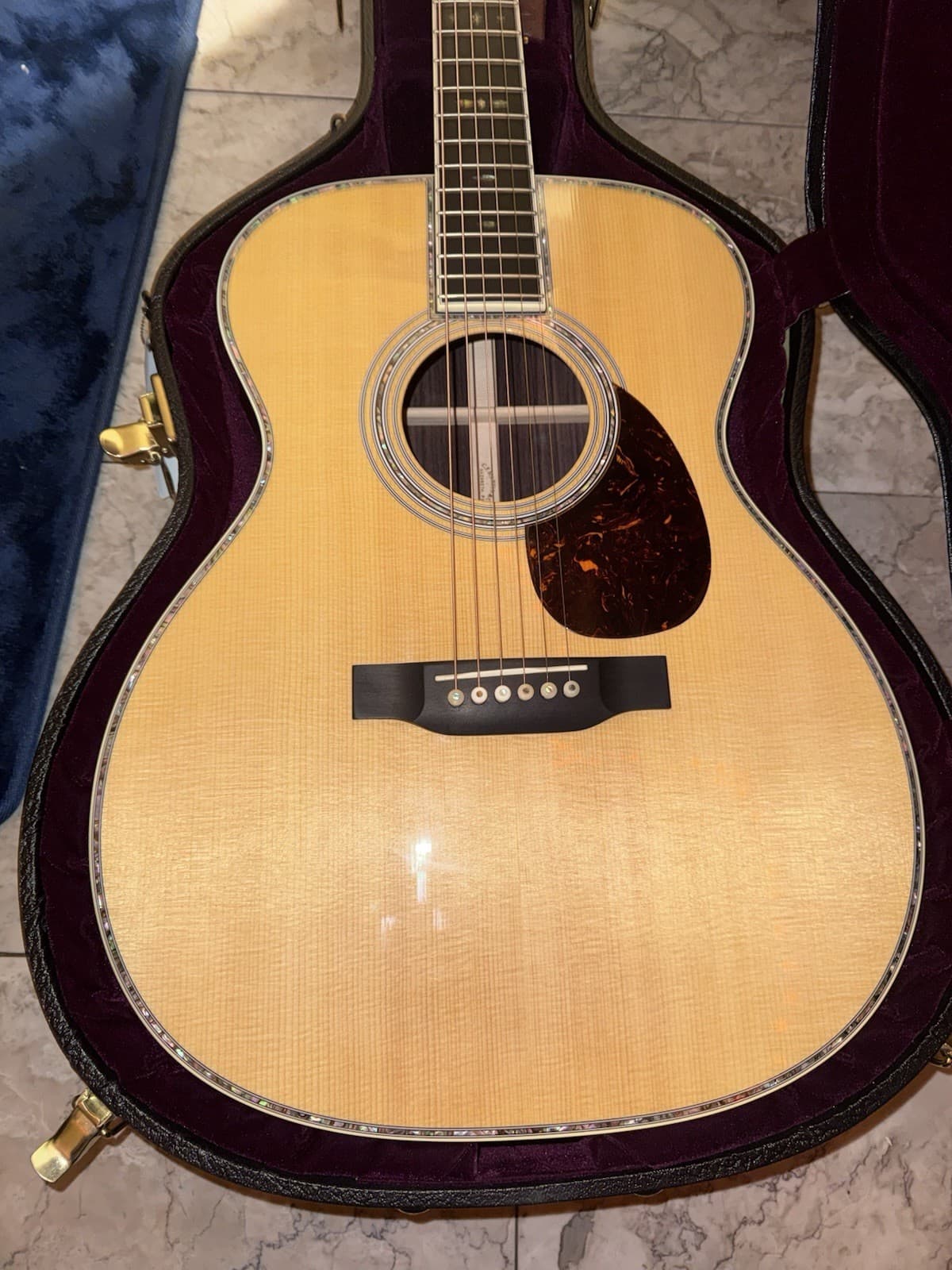 Martin OM-42 Acoustic Guitar, Solid Sitka Spruce/Rosewood