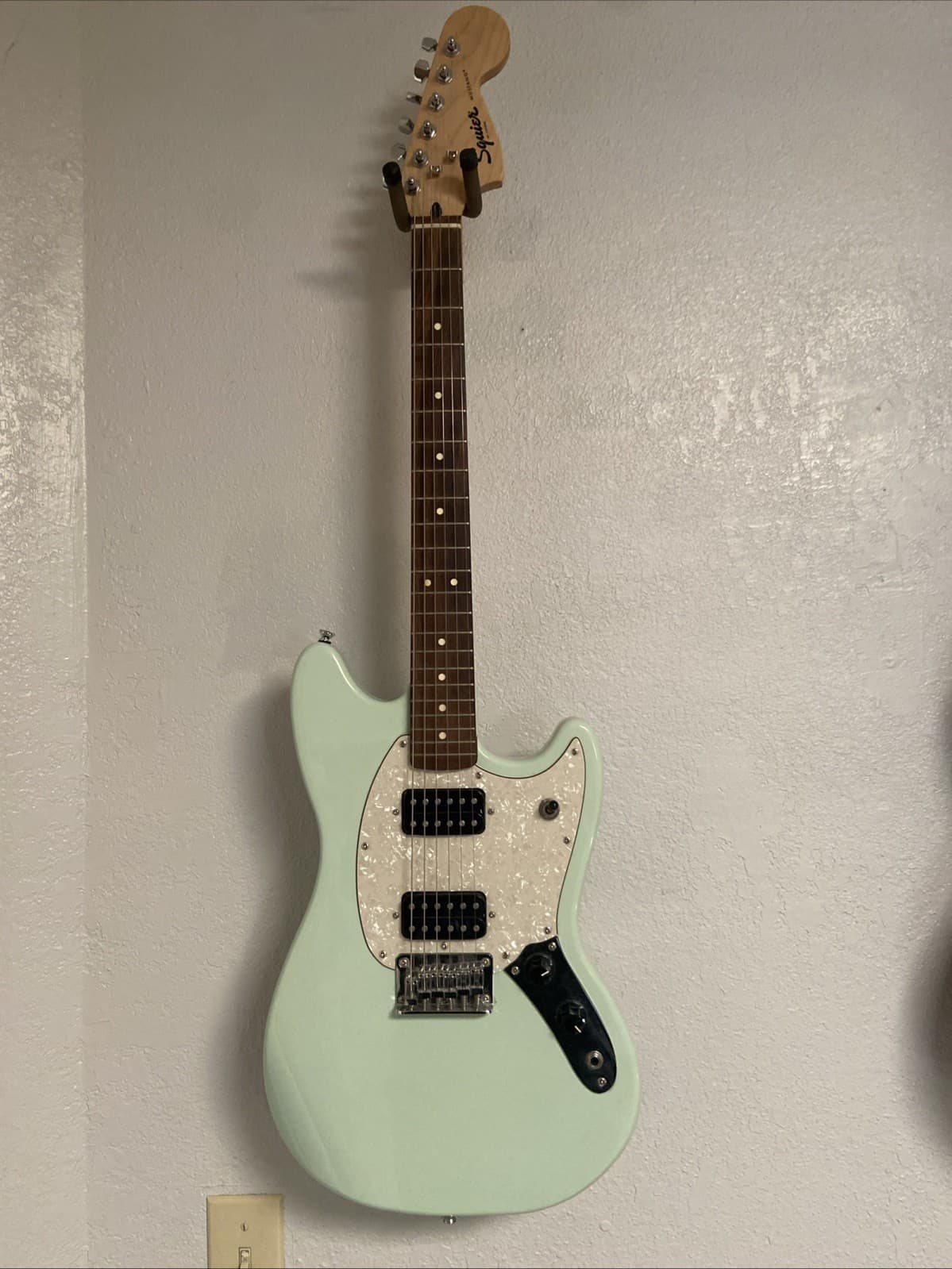 Squier Fender Bullet Mustang HH 6-String Electric Guitar Seafoam Surf Green