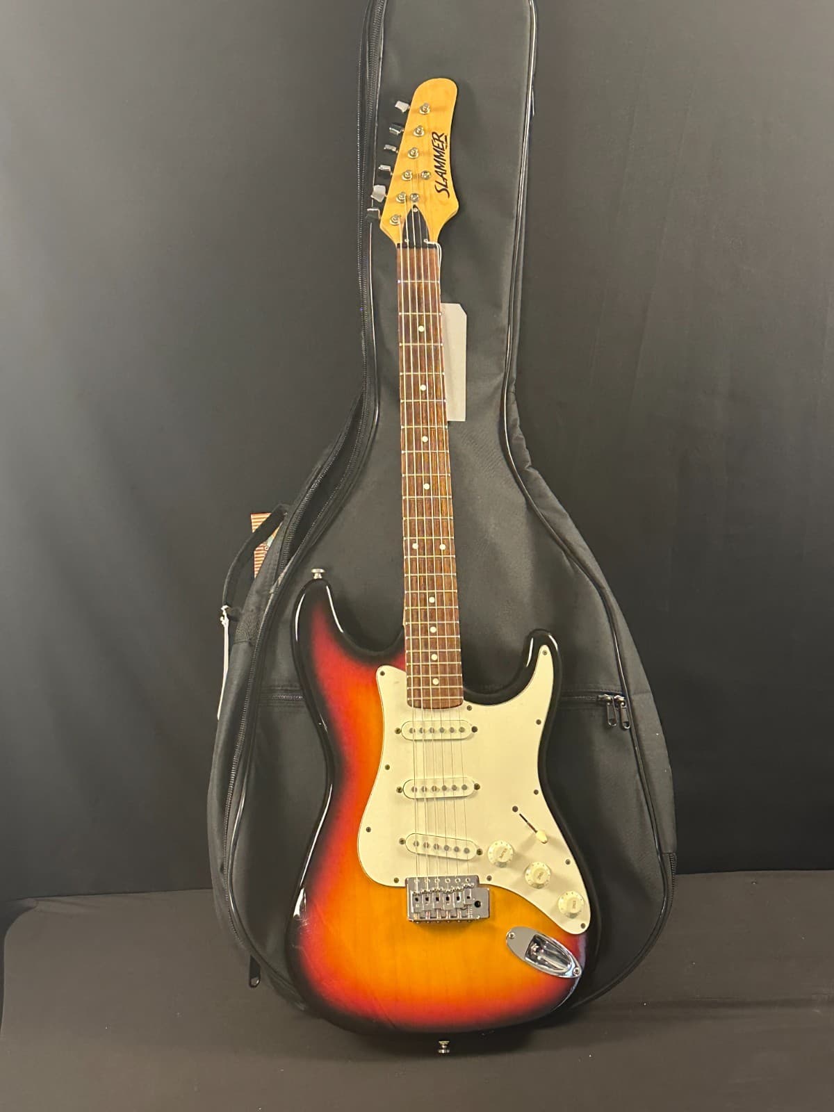 Hamer Slammer Electric Guitar, Sunburst Pattern
