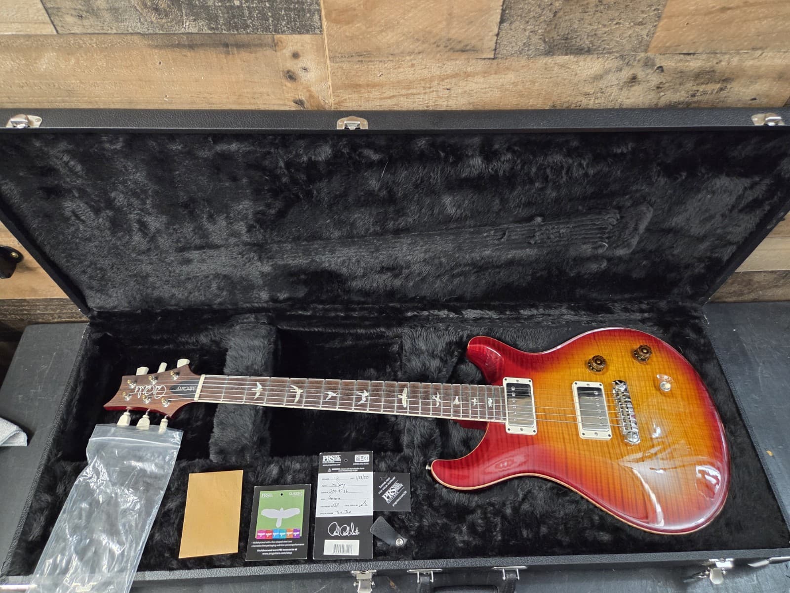 2020 PRS McCarty 594 10 top Excellent condition W/ Ohsc