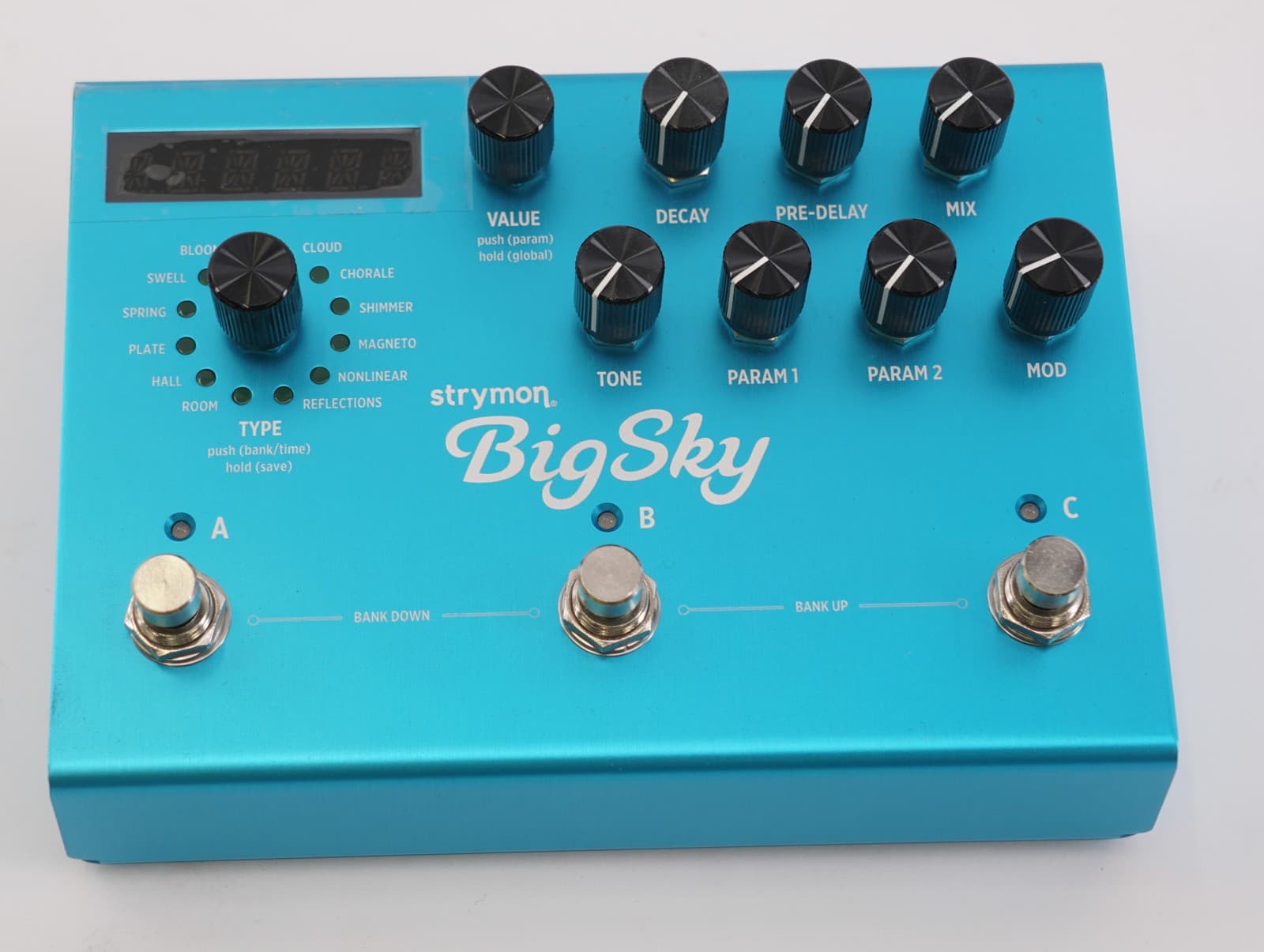 Strymon BigSky Reverberator Reverb Guitar Effects Pedal with 12 Studio Machines