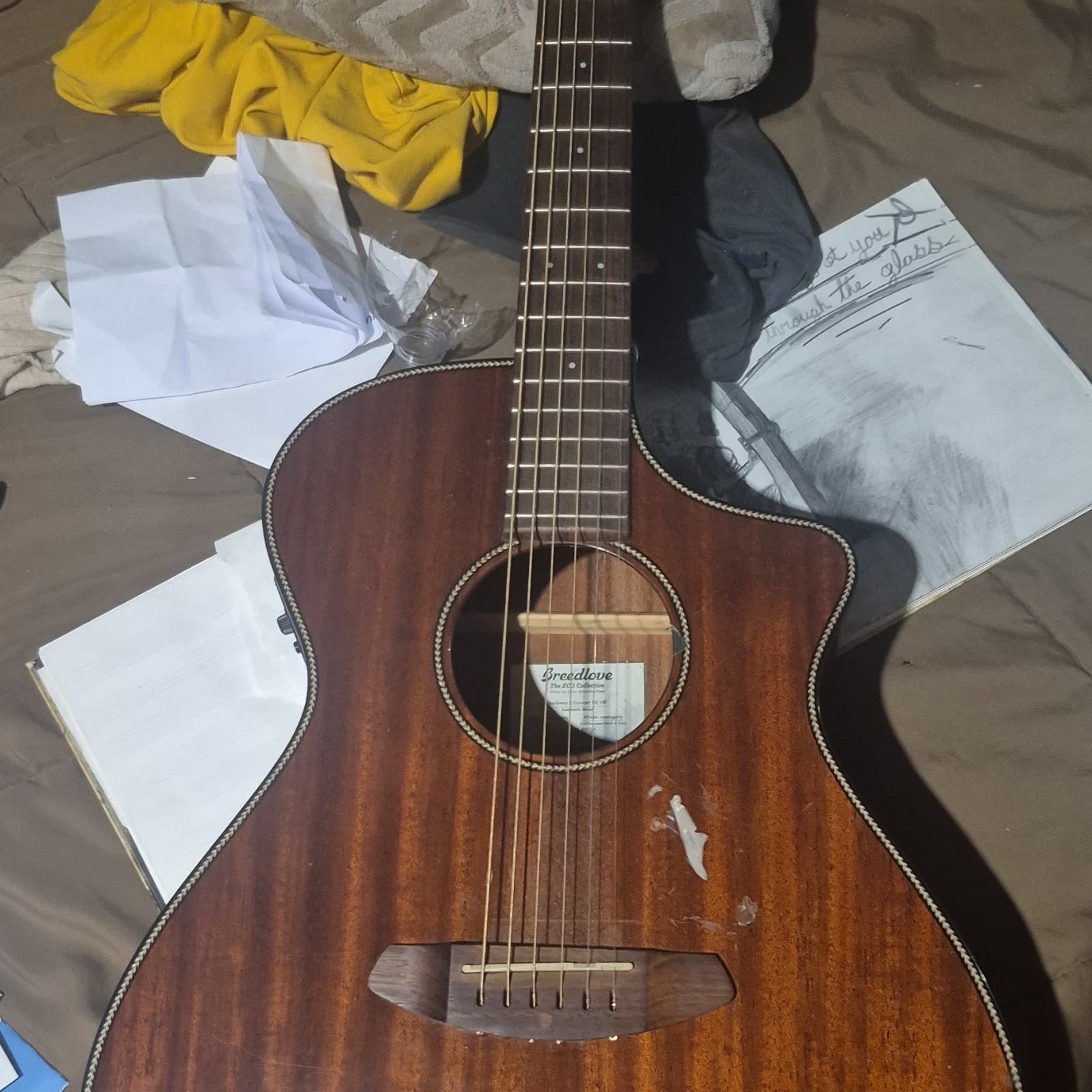 Breedlove Concert Acoustic Guitar 6-String Mahogany Brown Rosewood Fretboard