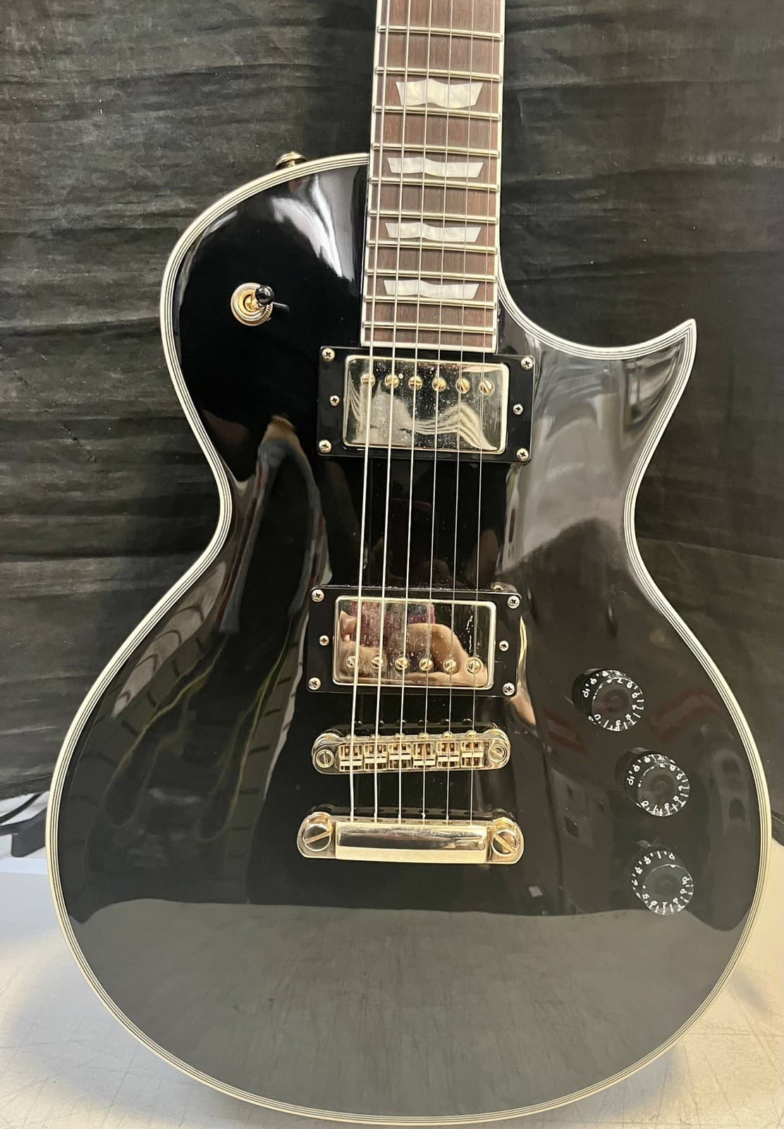ESP LTD EC-256 Eclipse Black Guitar IS22041405