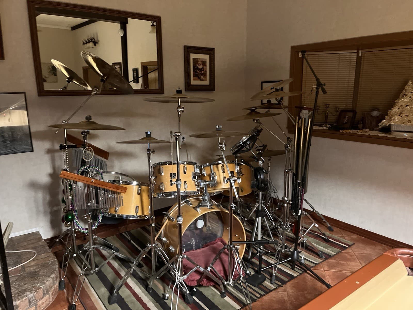 TAMA SUPERSTARS BIRCHWOOD NATURAL DRUMS