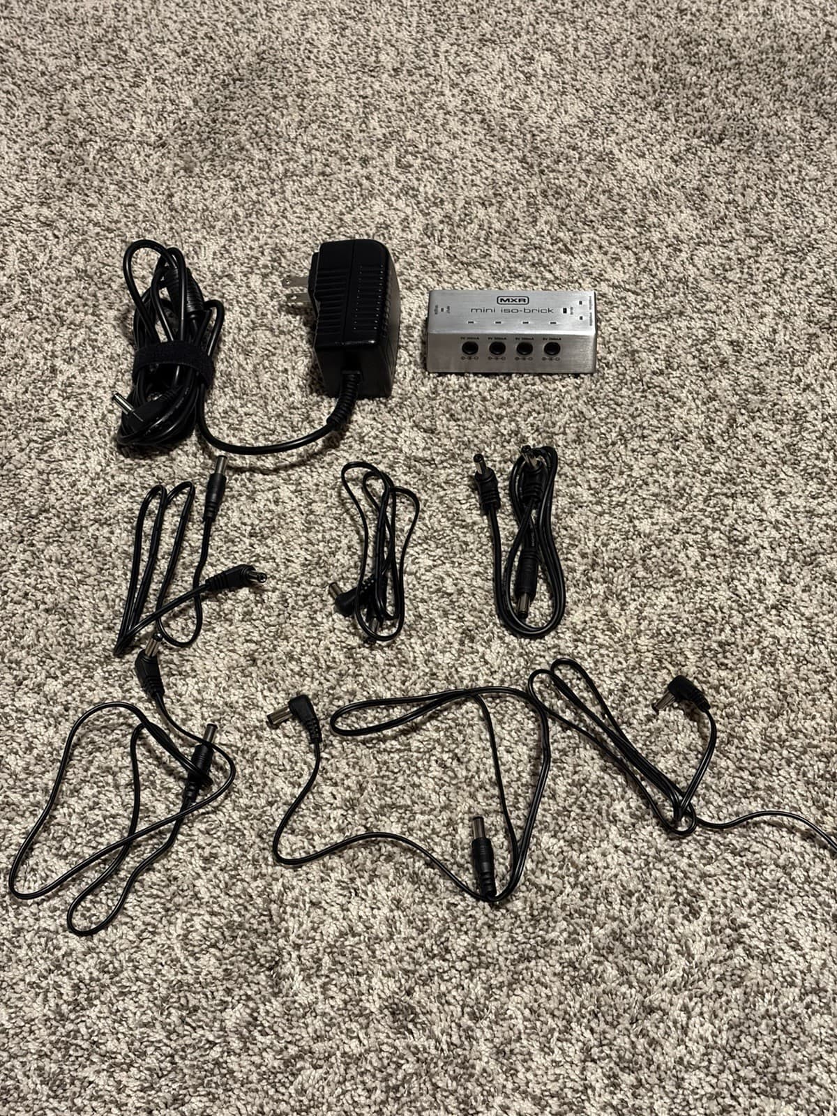 MXR Mini Iso-Brick M239 Guitar Effects Pedal Power Supply 5-Port