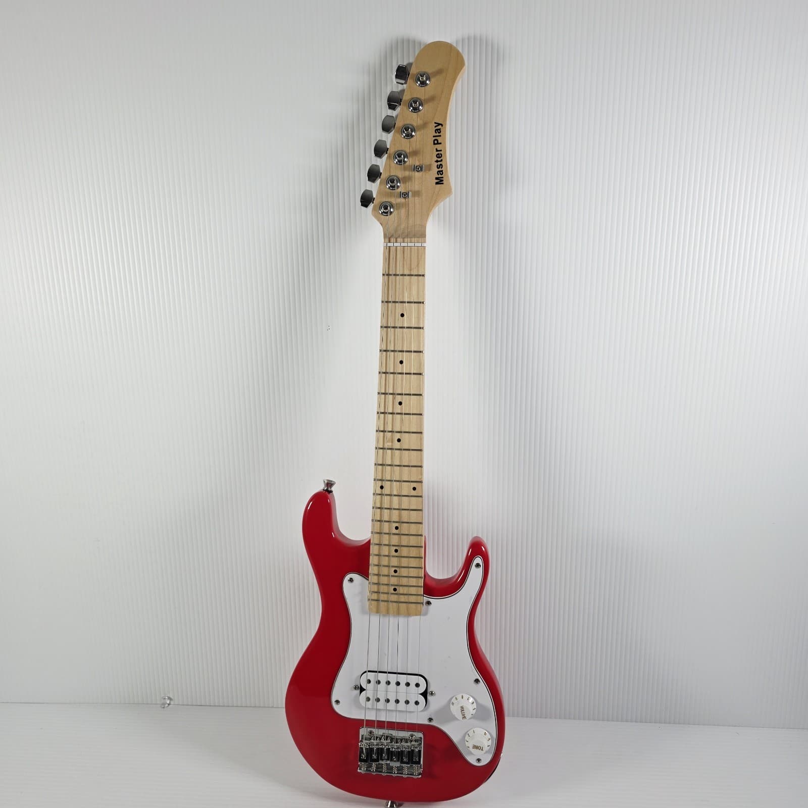 Master Play 30” Beginner Electric Guitar - Kid's Guitar - Great Condition