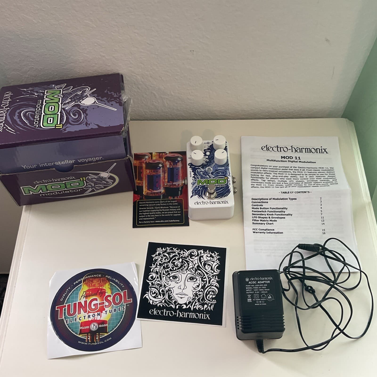Electro-Harmonix MOD 11 Modulation Guitar Effects Pedal Chorus Flanger Rotary