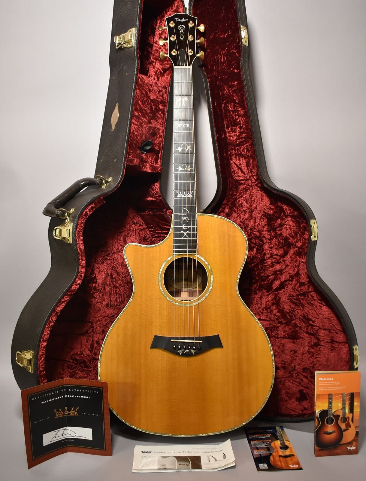 2011 Taylor 914ce DMSM-L Dave Matthews Signature Acoustic Natural Lefty