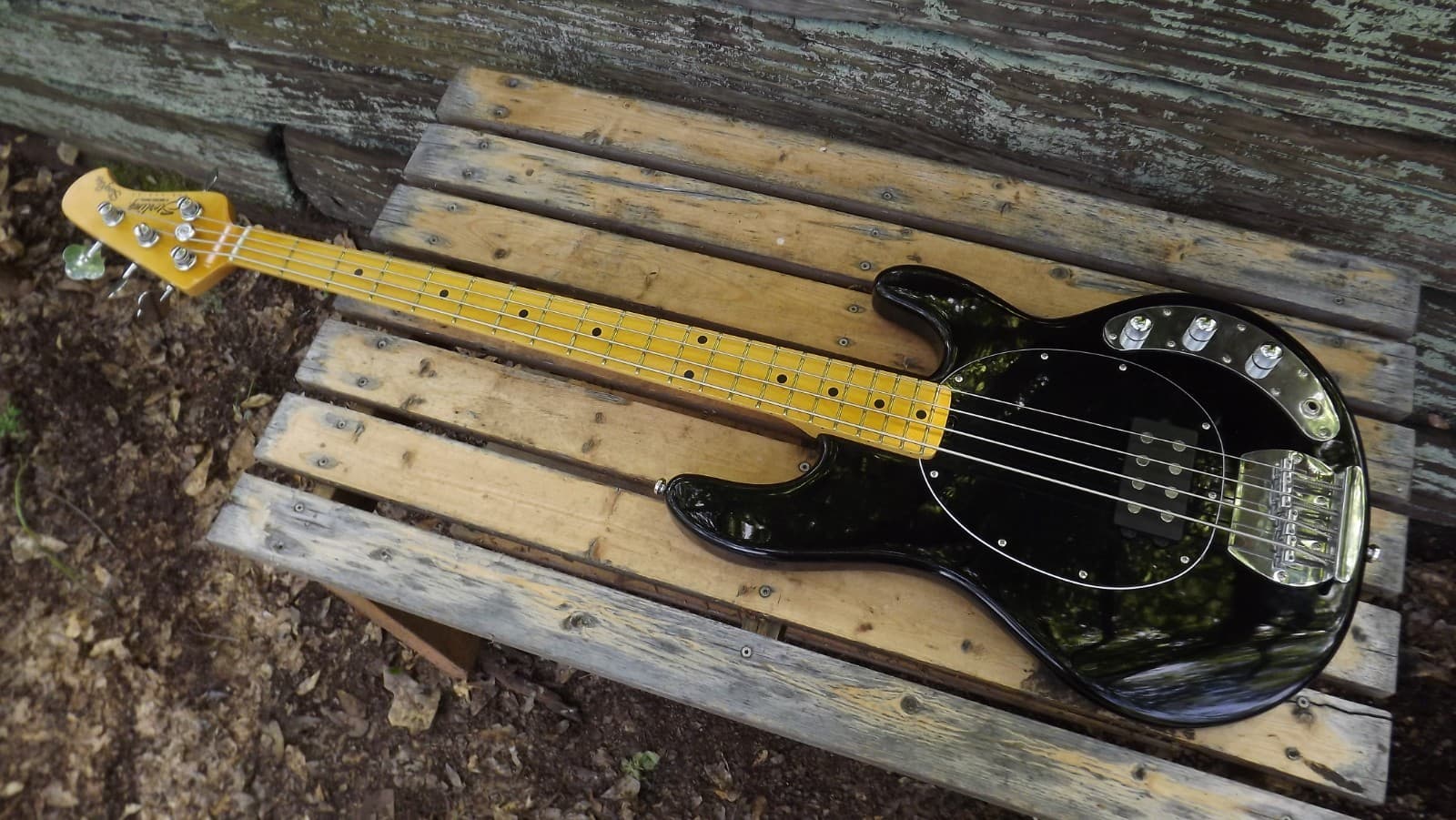 Sterling by Music Man StingRay Ray4 Electric Bass Black Amber Nitro neck finish
