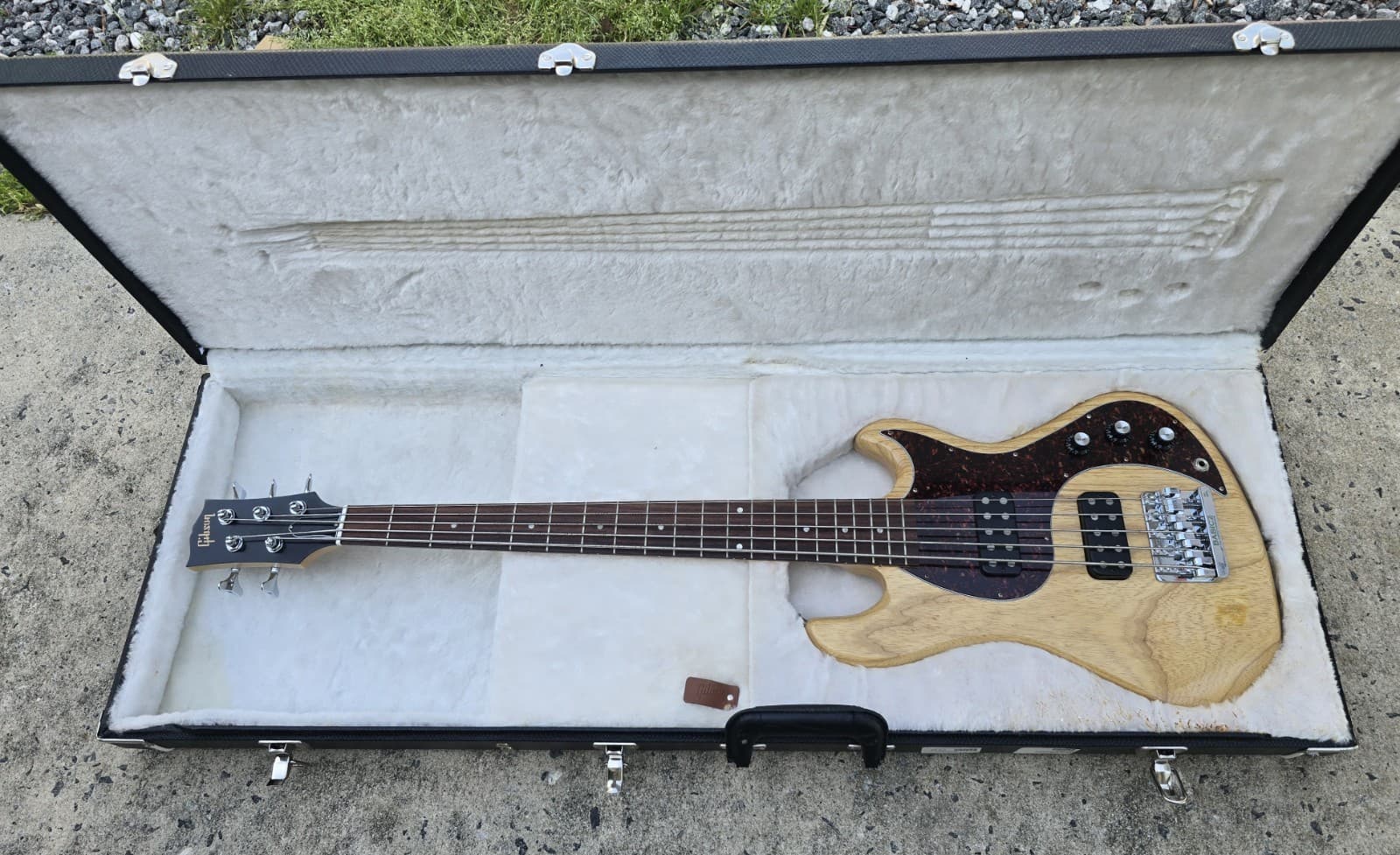 G8bson EB-5 Electric Bass GUITAR 5 String OHSC Passive, Natural Finish 2013