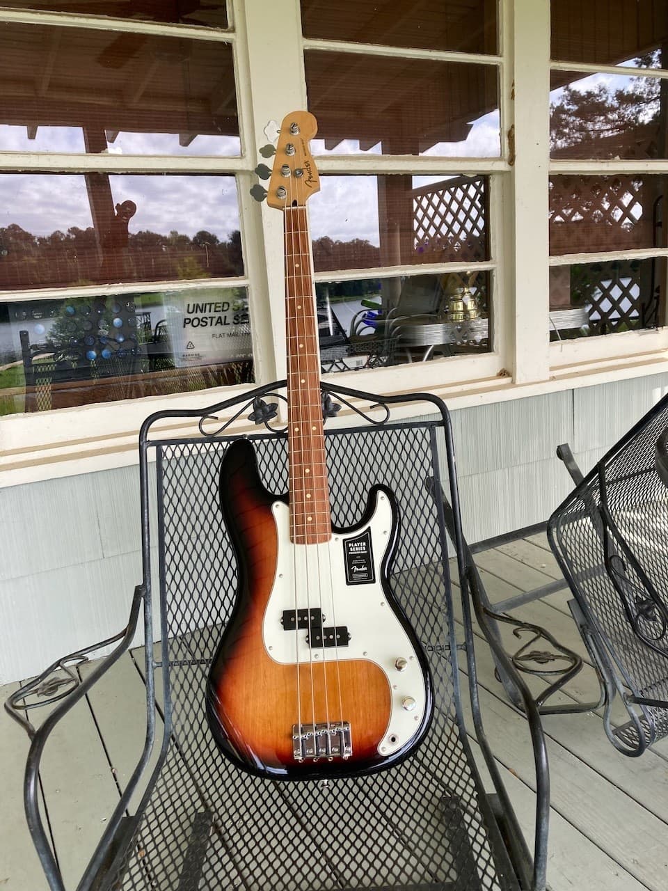FENDER Precision BASS Player series Mexico w/gig bag SUNBURST Local Pickup 39046