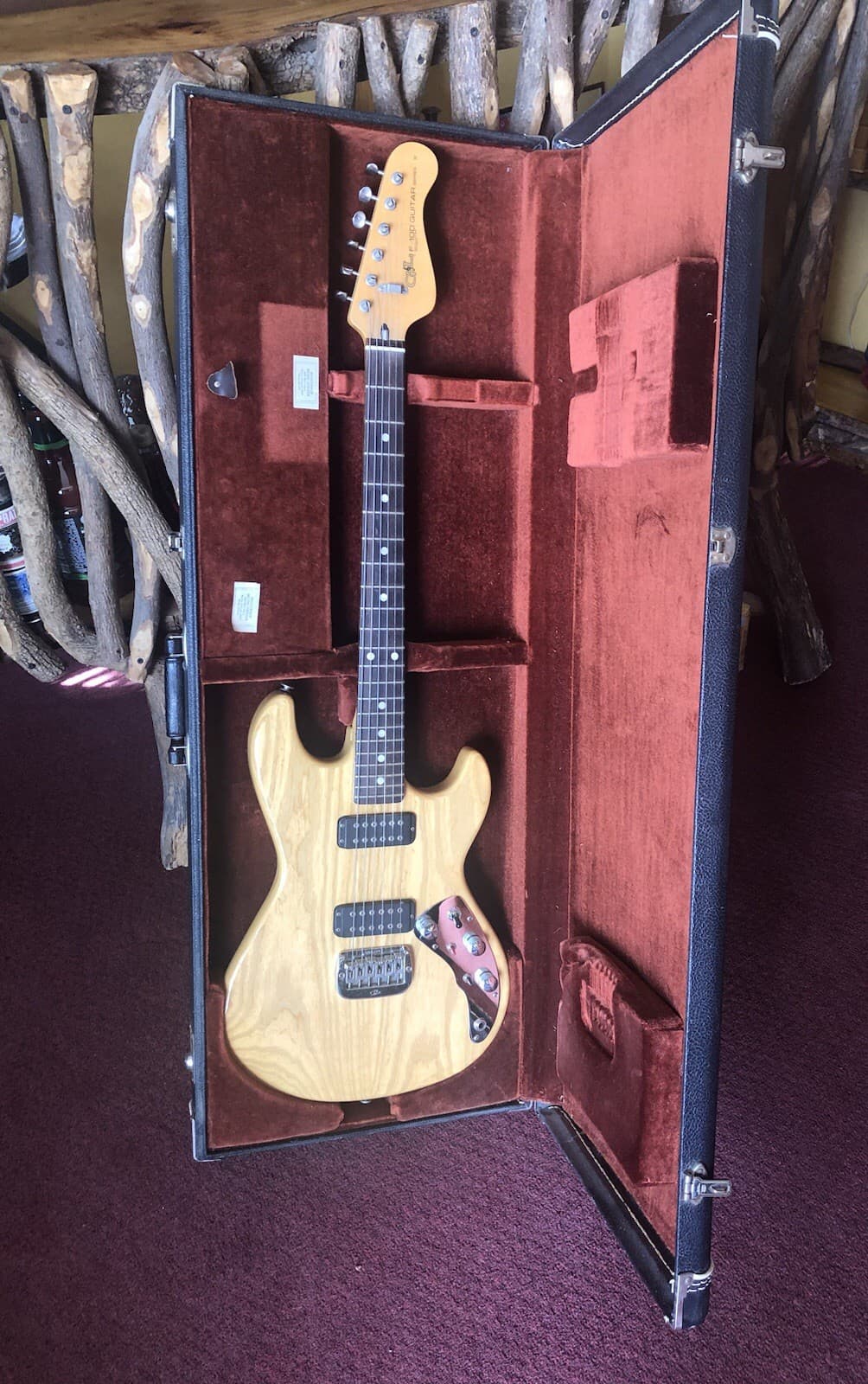 G&L F-100 Series II Electric Guitar – Classic Leo Fender Design 1981