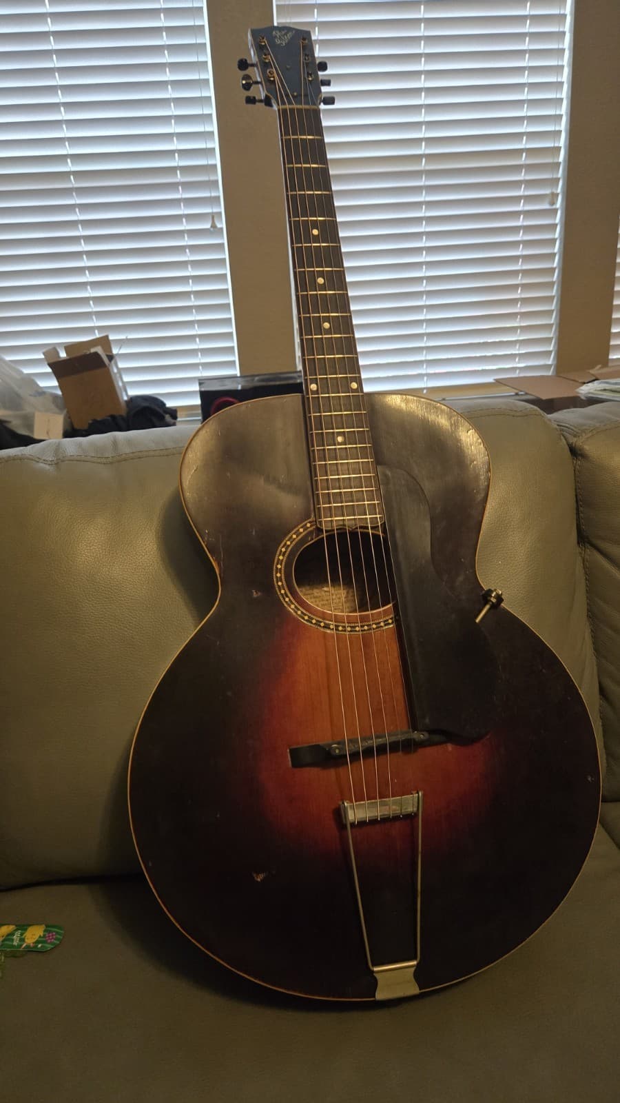 1923 L-4 Gibson Guitar Lloyd Loar Era Virzi Tone Producer Vintage Guitar Look