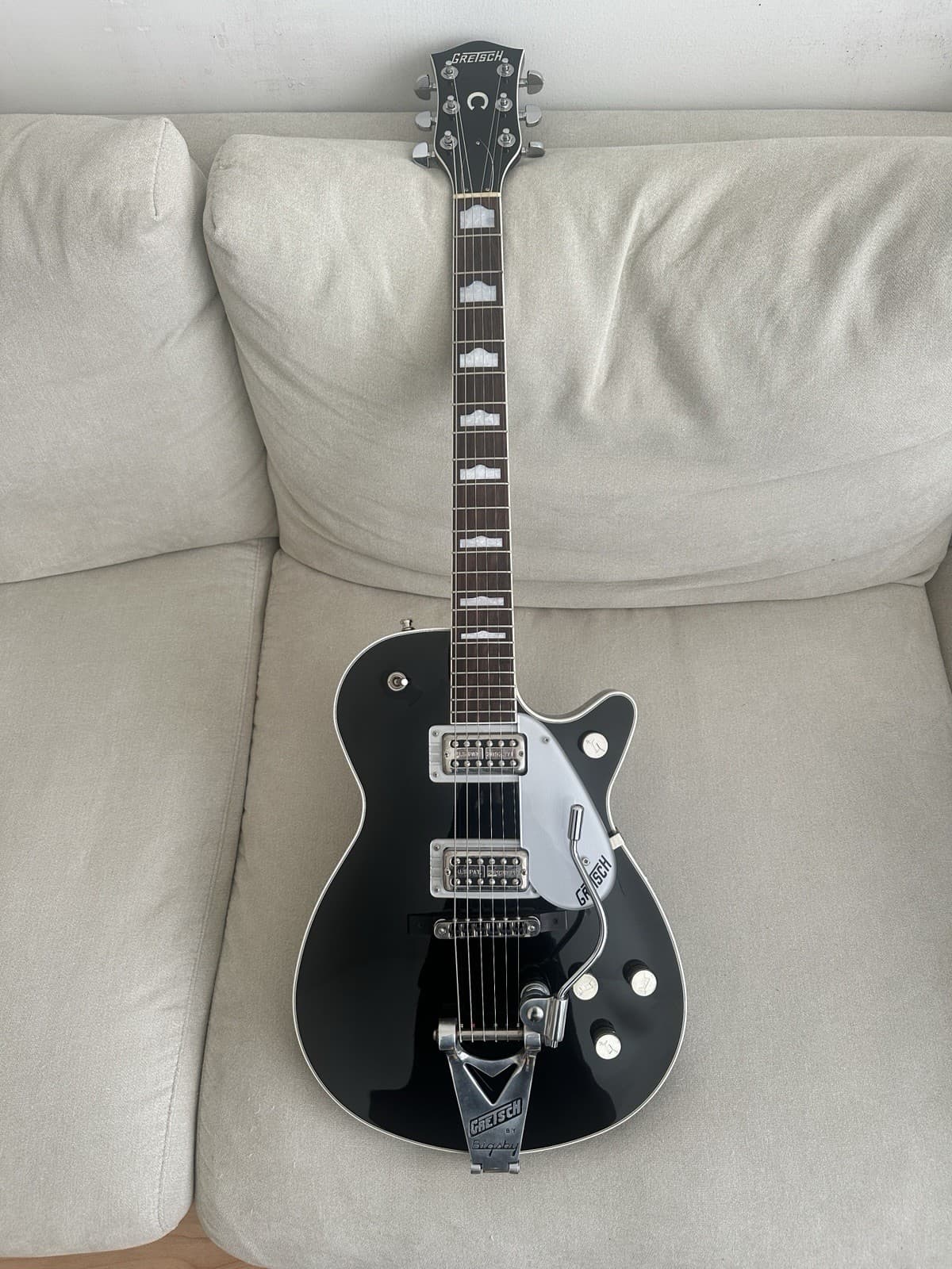 1999 Gretsch G6128T Duo Jet with Case