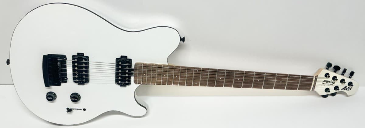 STERLING BY MUSIC MAN AXIS SUB SERIES (P33014859)