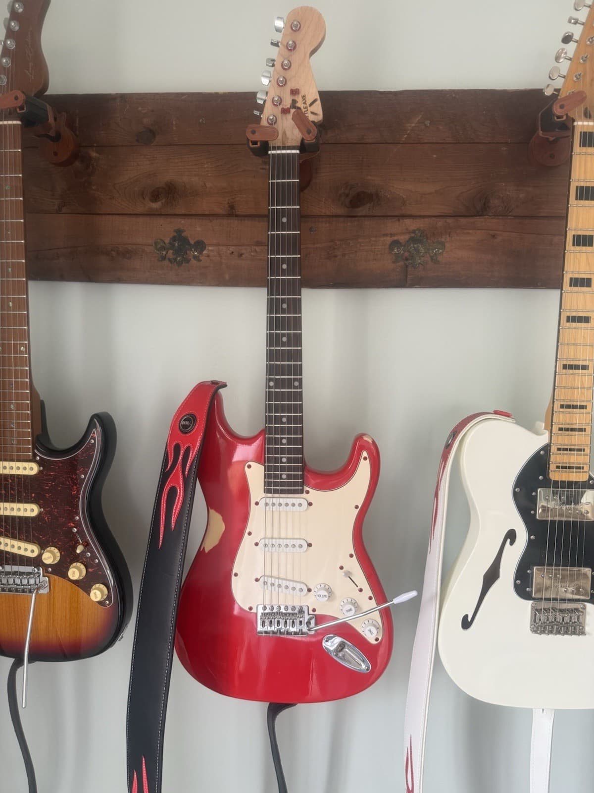 Stratocaster SSS Modified electric guitar Relic USA