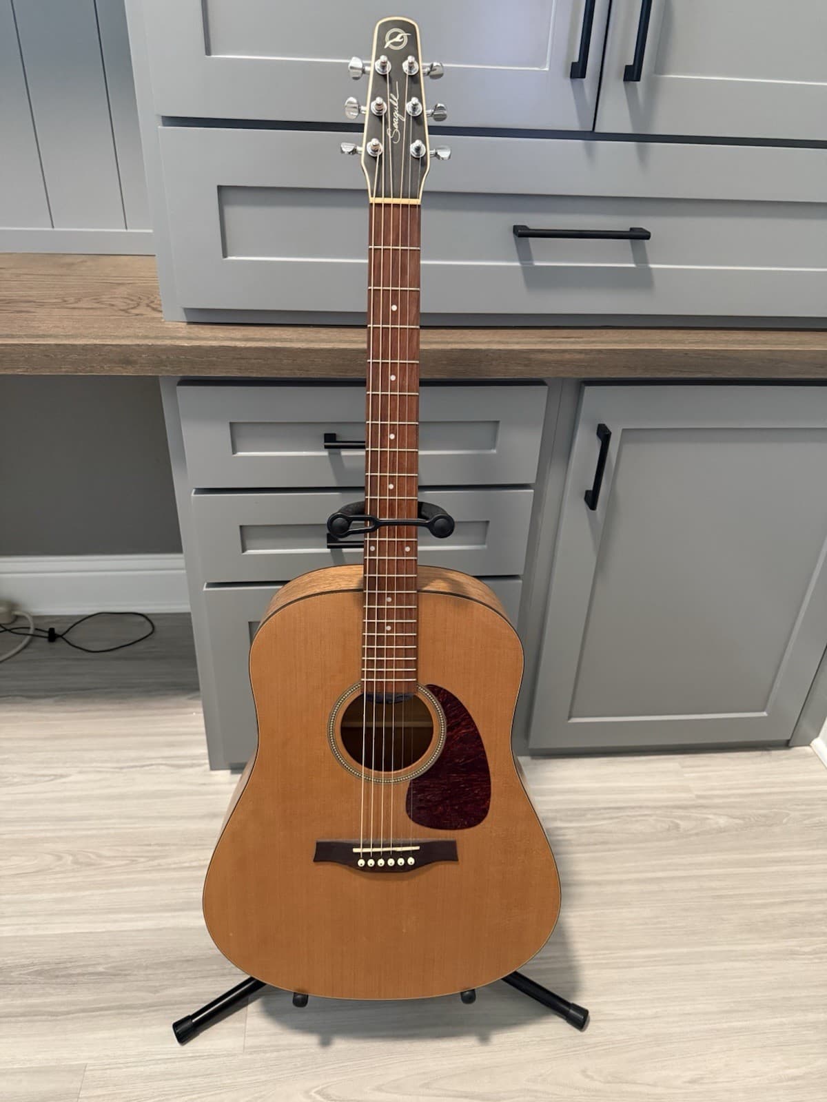 Seagull S6 Original 6-String Acoustic Guitar With Hard Case