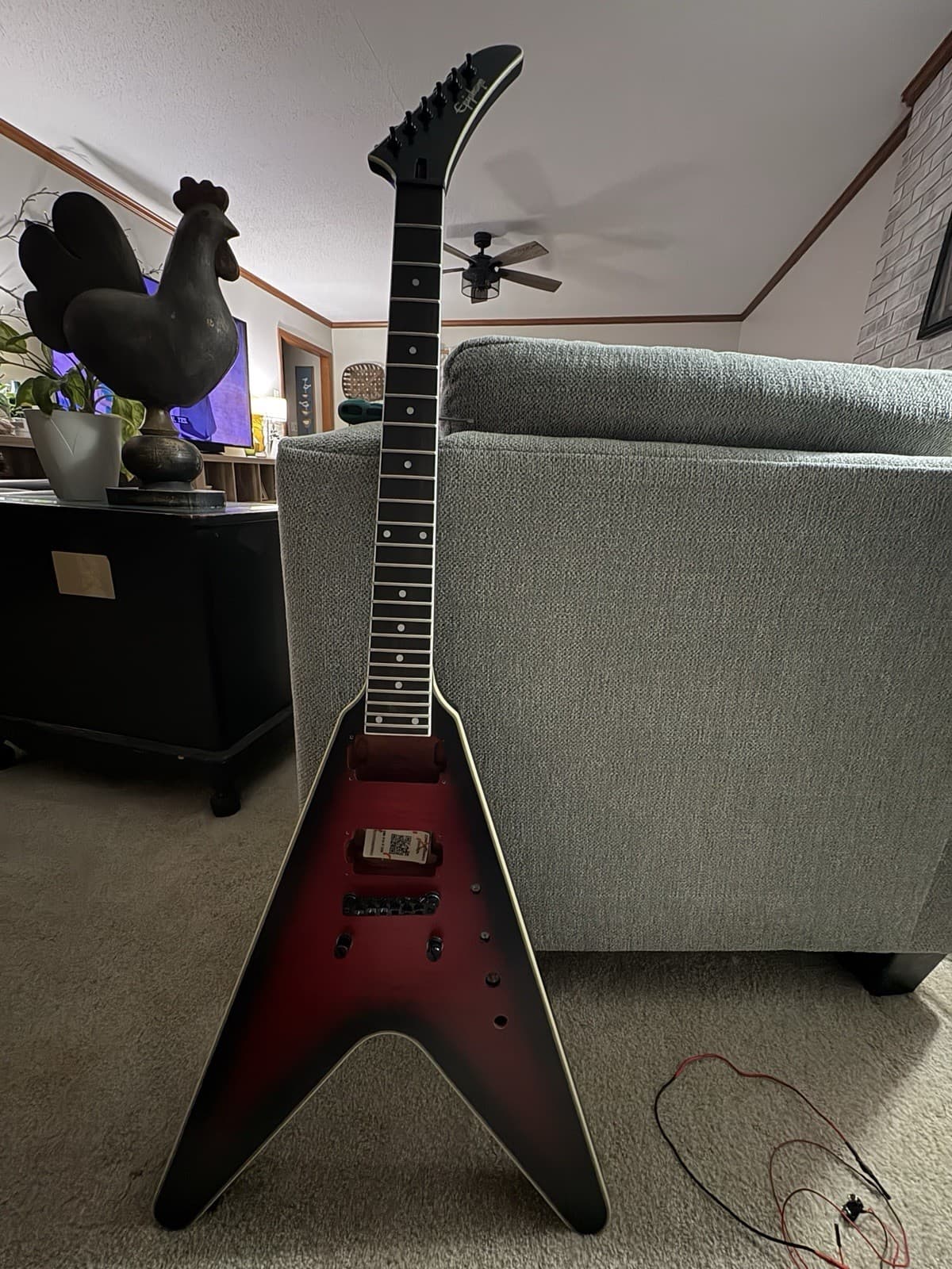 Epiphone Dave Mustaine Signature Flying V Prophecy Aged Dark Red Burst Husk