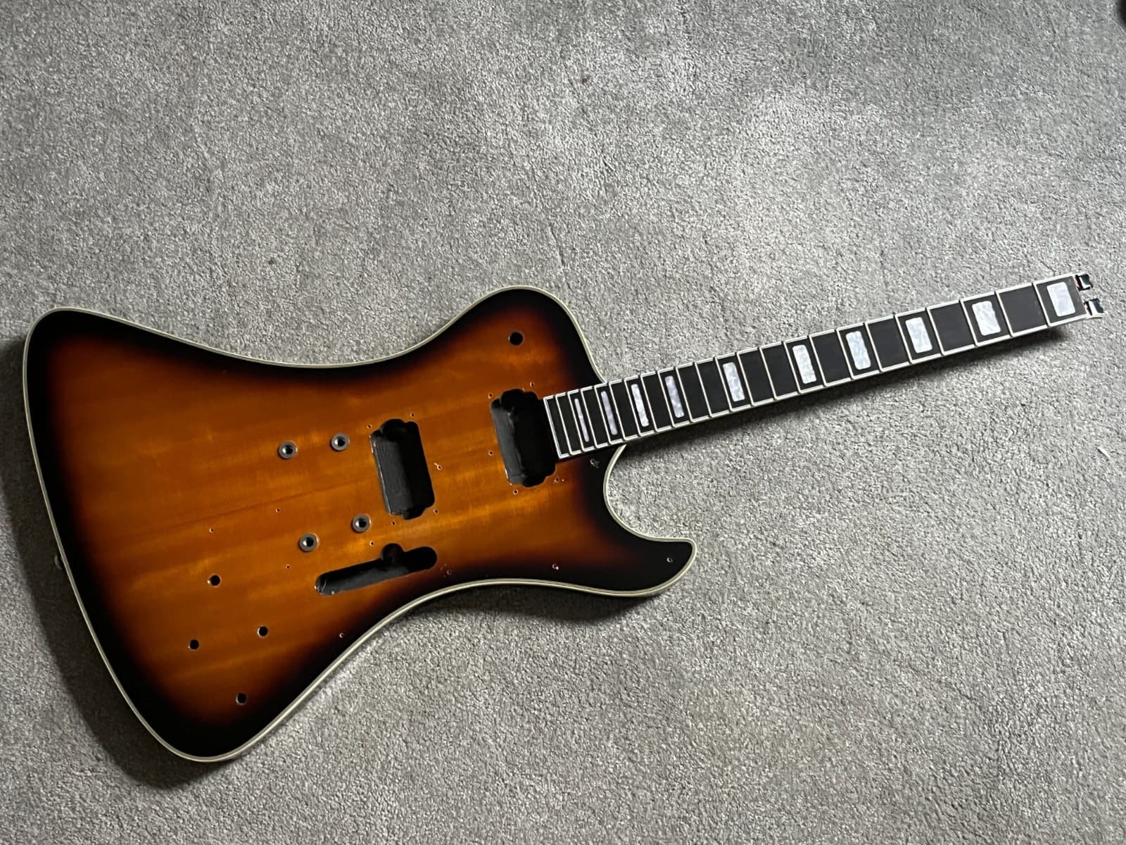 Hagstrom Fantomen guitar BROKEN