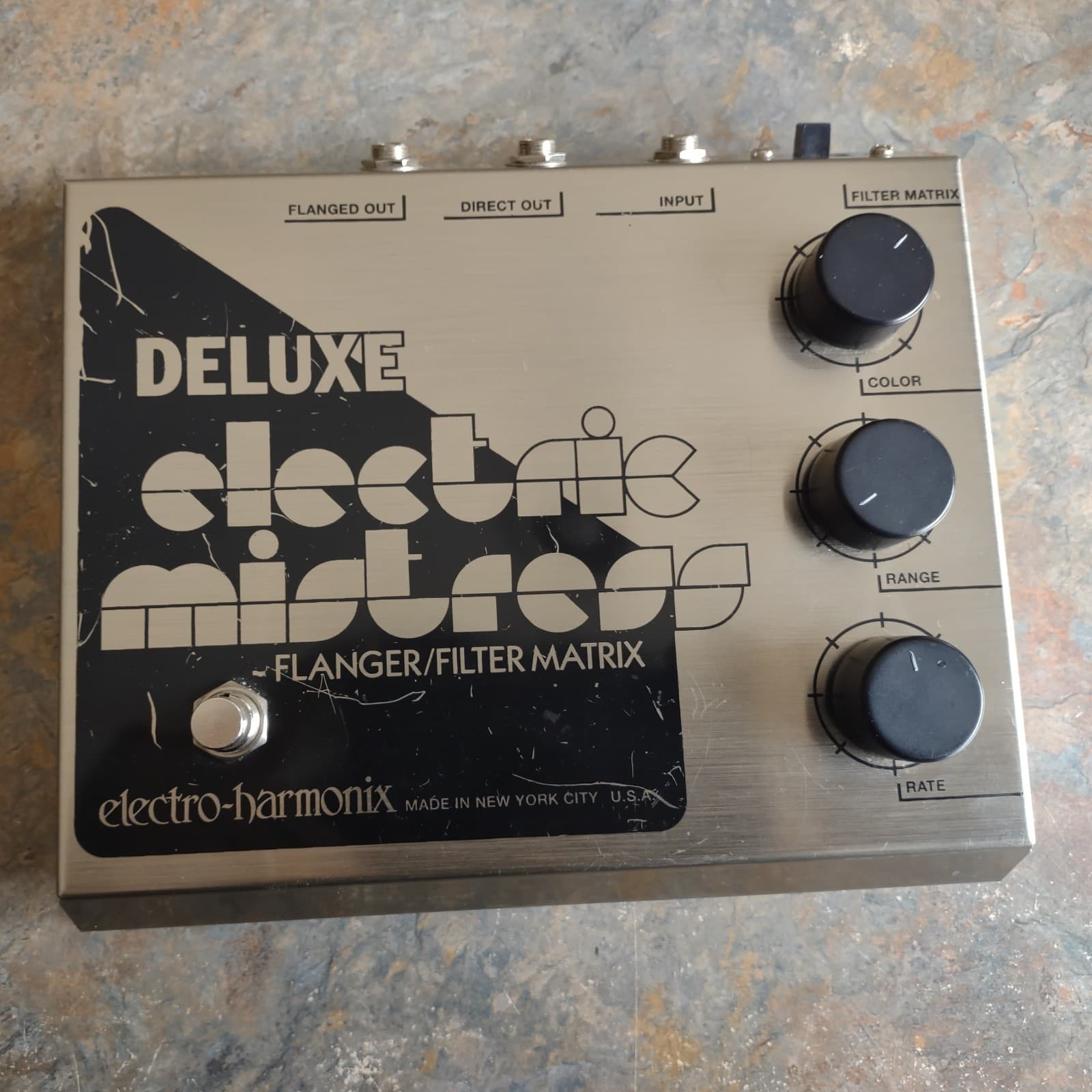 Electro-Harmonix Deluxe Electric Mistress Analog Flanger Pedal FX Guitar Bass