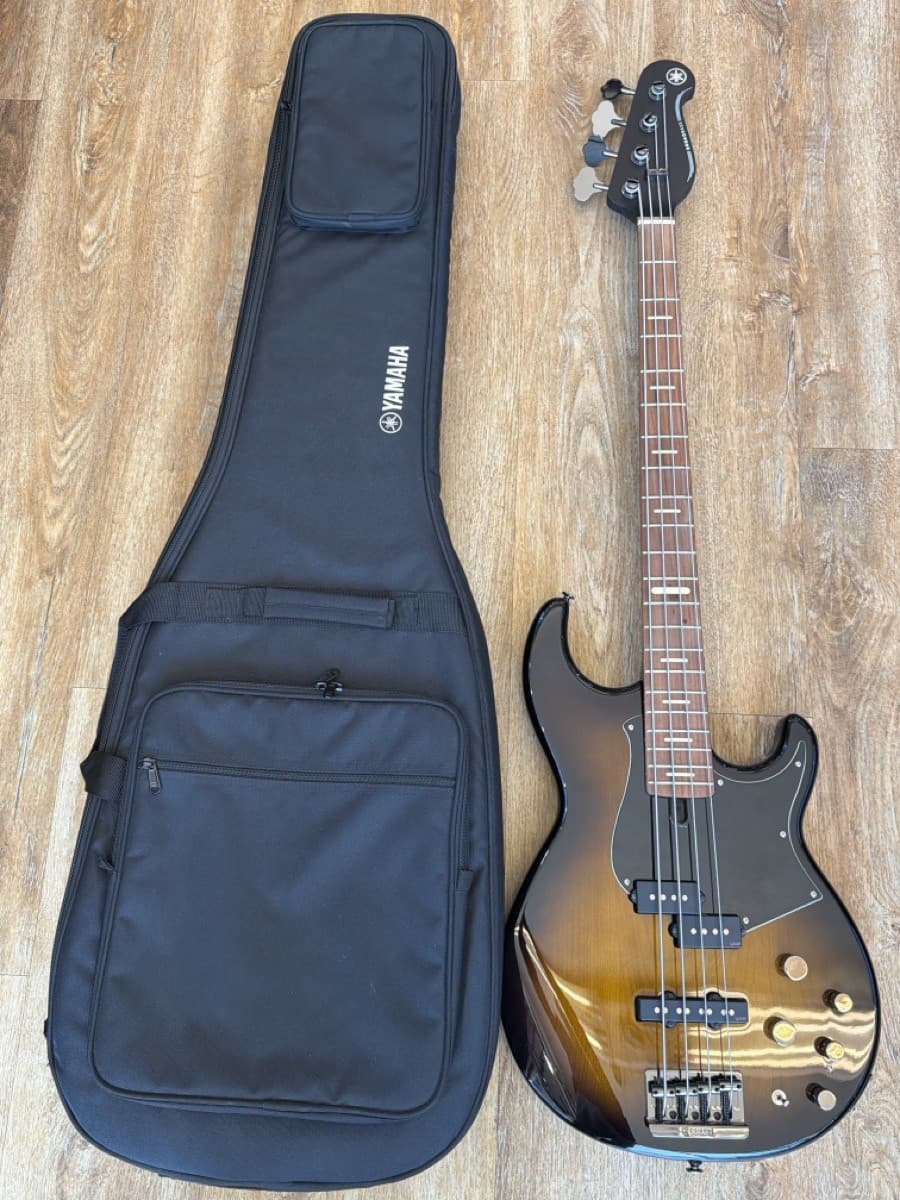YAMAHA BROADBASS BB734A (SBL014509)