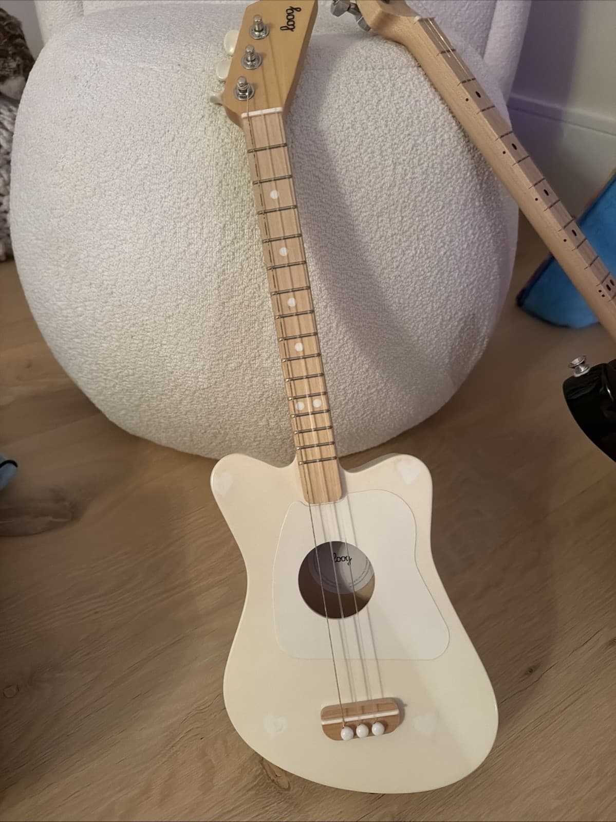 Loog Mini Acoustic Guitar 3-String White Beige