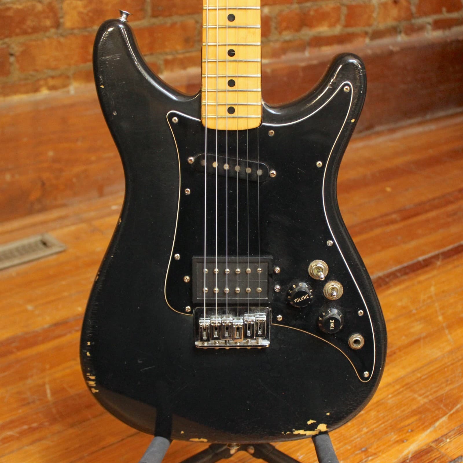 Fender Lead I with Maple Fretboard 1981 - Black