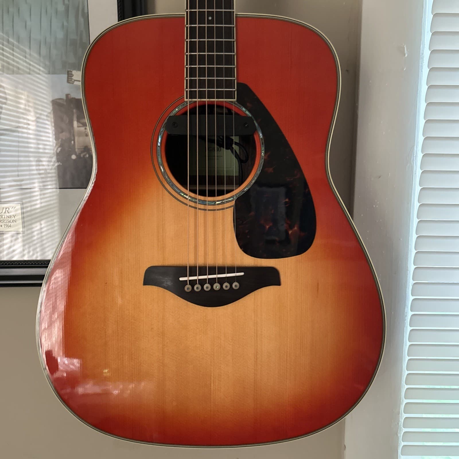 Yamaha FG830 Dreadnought Acoustic-Electric Guitar w/Case! Autumn Burst. Upgraded