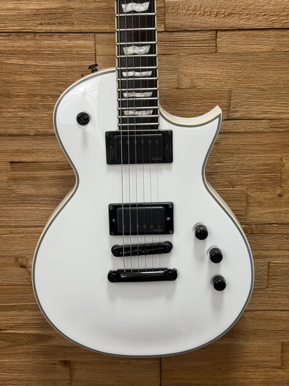 ESP LTD EC-1001T CTM Eclipse Guitar- Snow White -2018- 8lbs 13oz EMG 57/66 Nice!